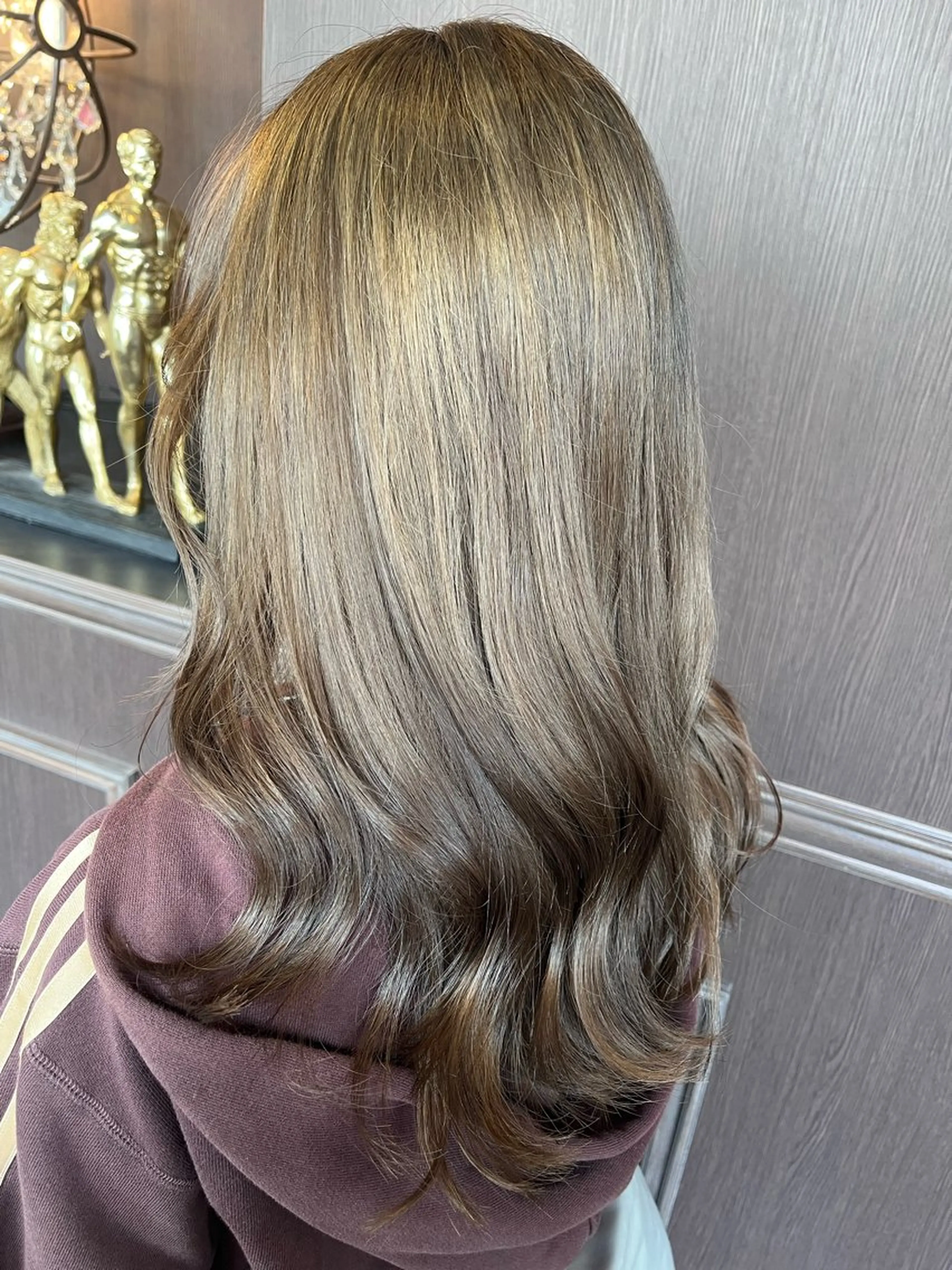 セミロング カラー Rechal🌙 yuuのヘアスタイル