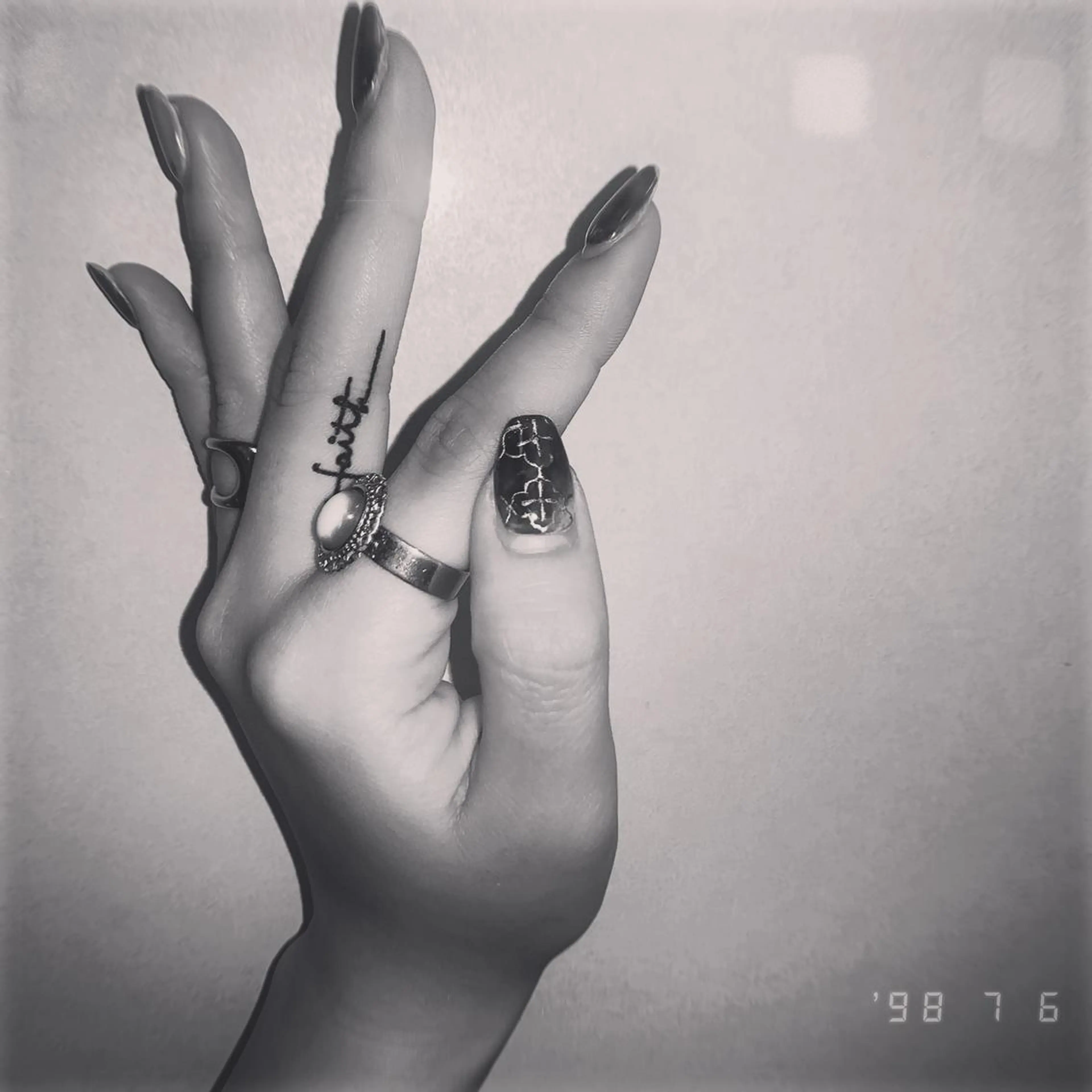 Lanhr所属・【Lanhr】 🕊aya🕊のマツエク・マツパデザイン