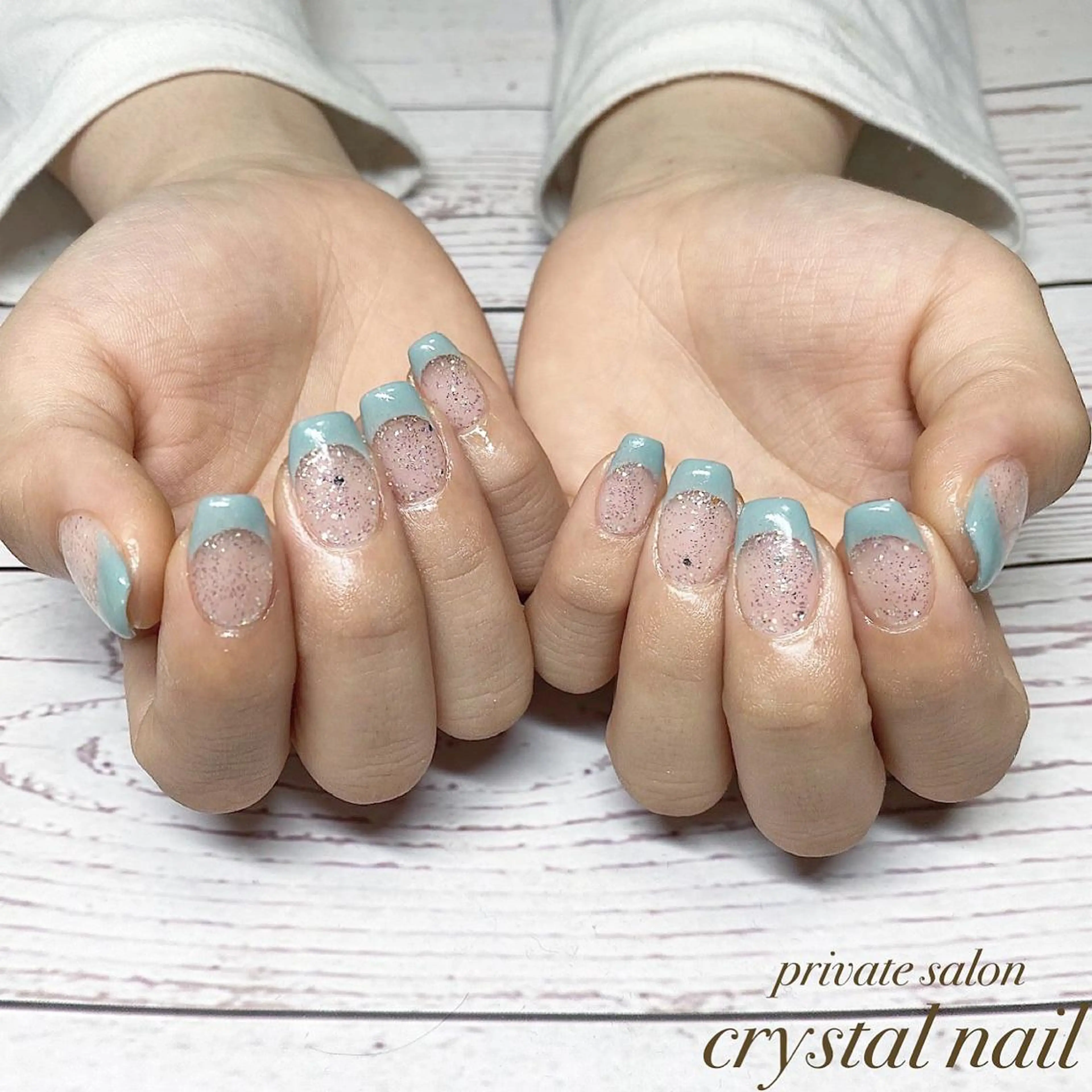 ネイル フレンチネイル Crystal Nailのネイルデザイン