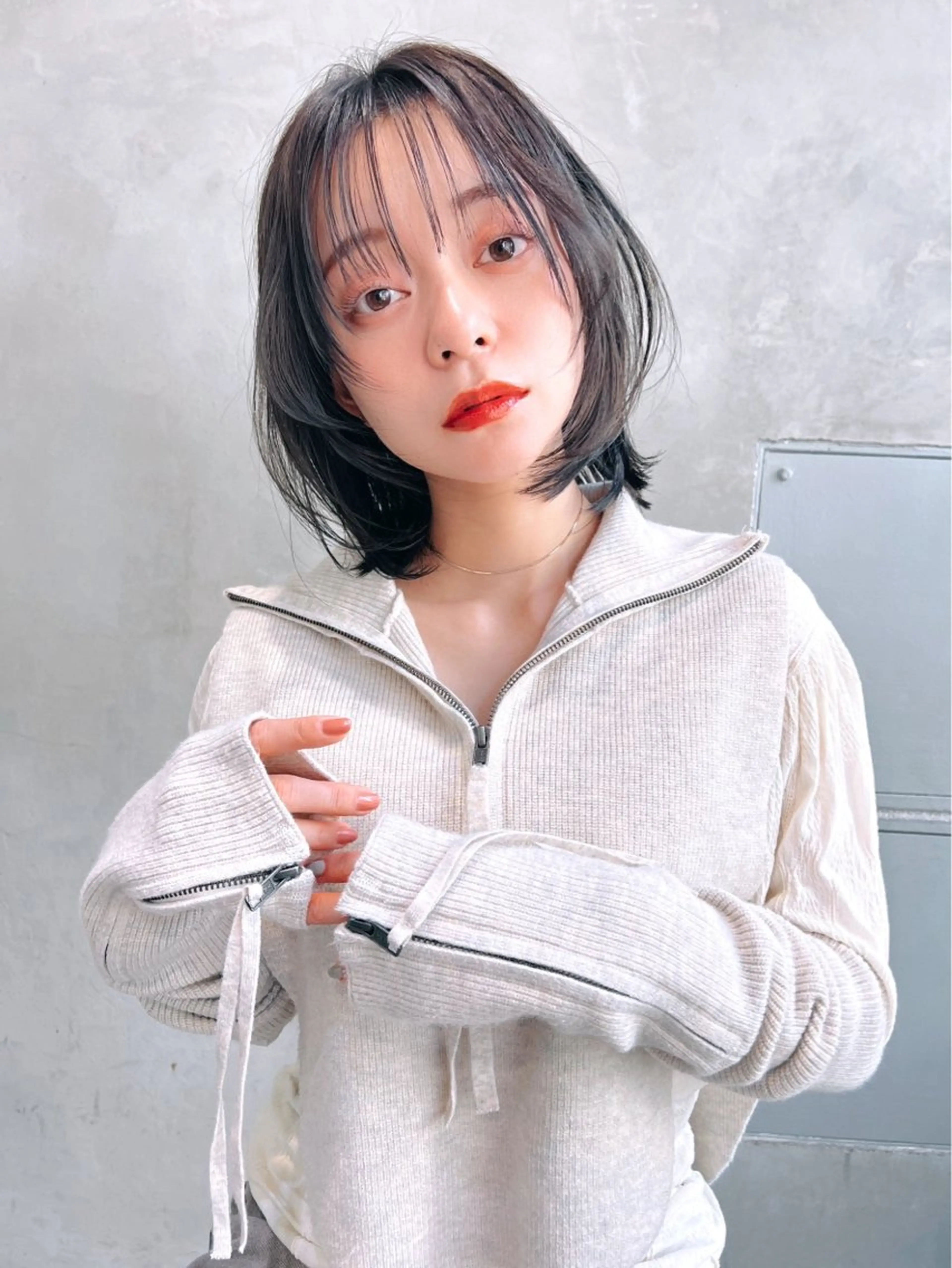 ミディアム 美容室LIBERTEリベルテ 銀座所属・鈴木 和佳のヘアスタイル