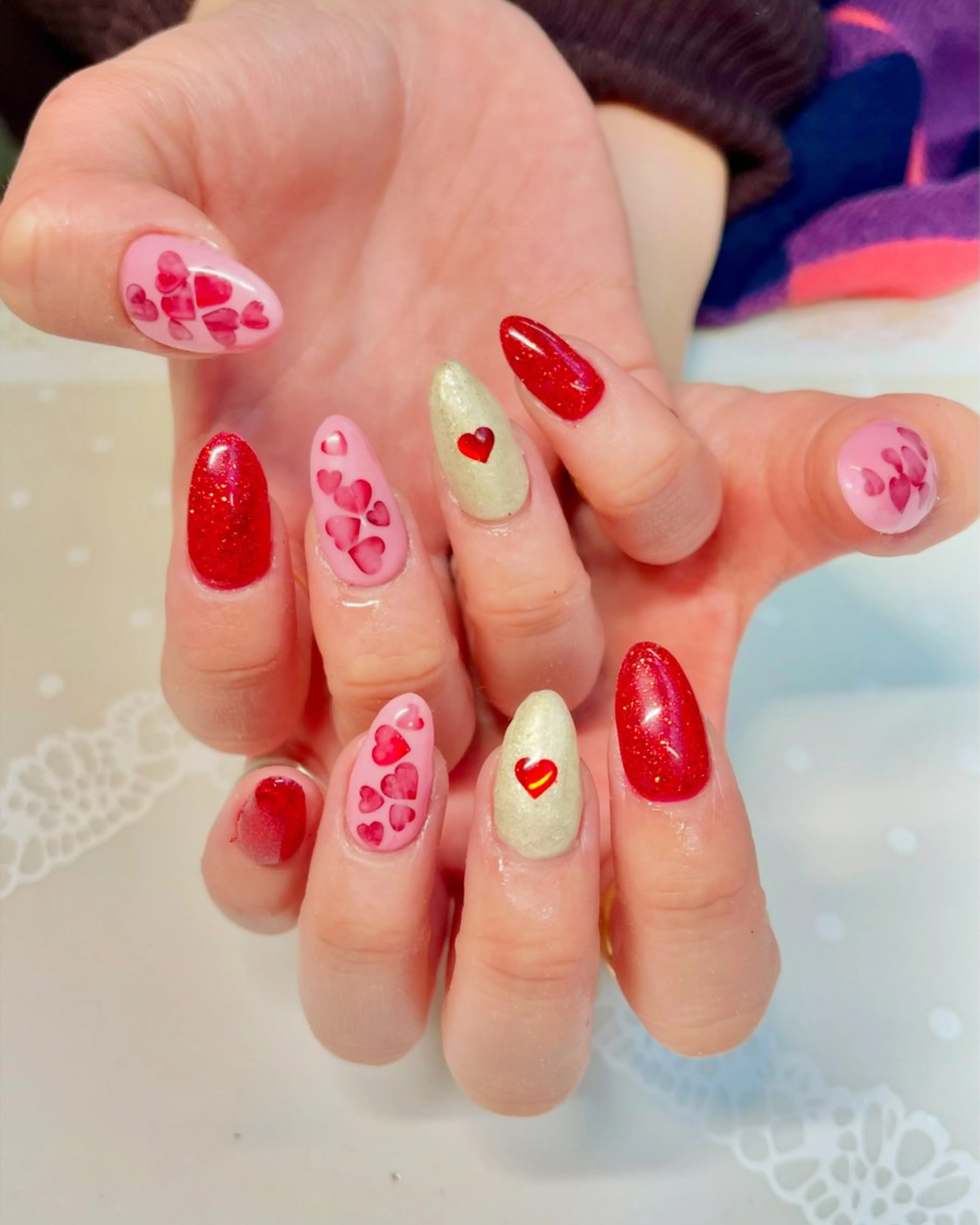 ネイル バレンタイン 新宿ネイルサロン ジェミディローサ所属・新宿ネイルサロン ジェミディローサのネイルデザイン