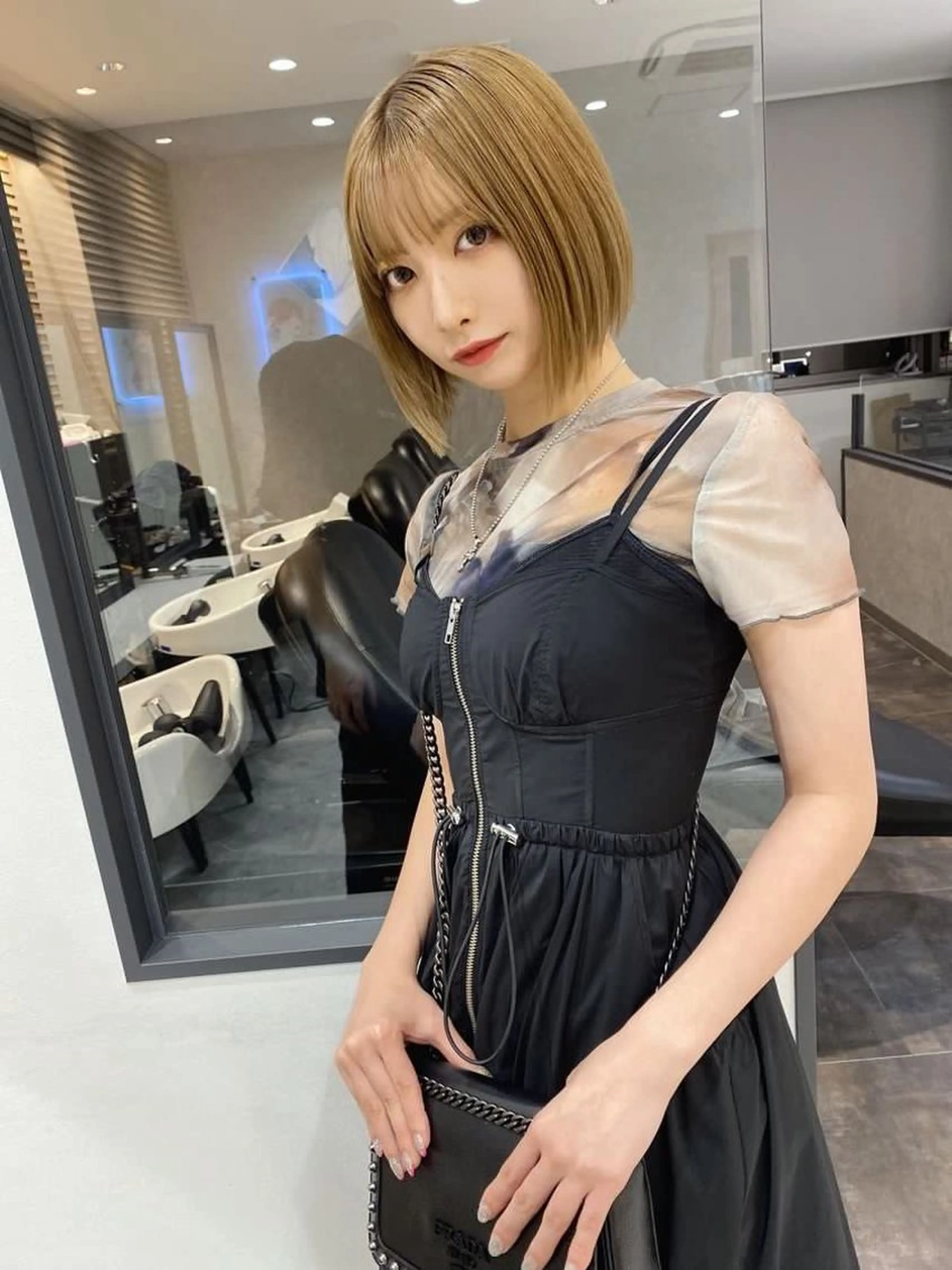 ミディアム Rita/髪質改善 /透明感カラーのヘアスタイル