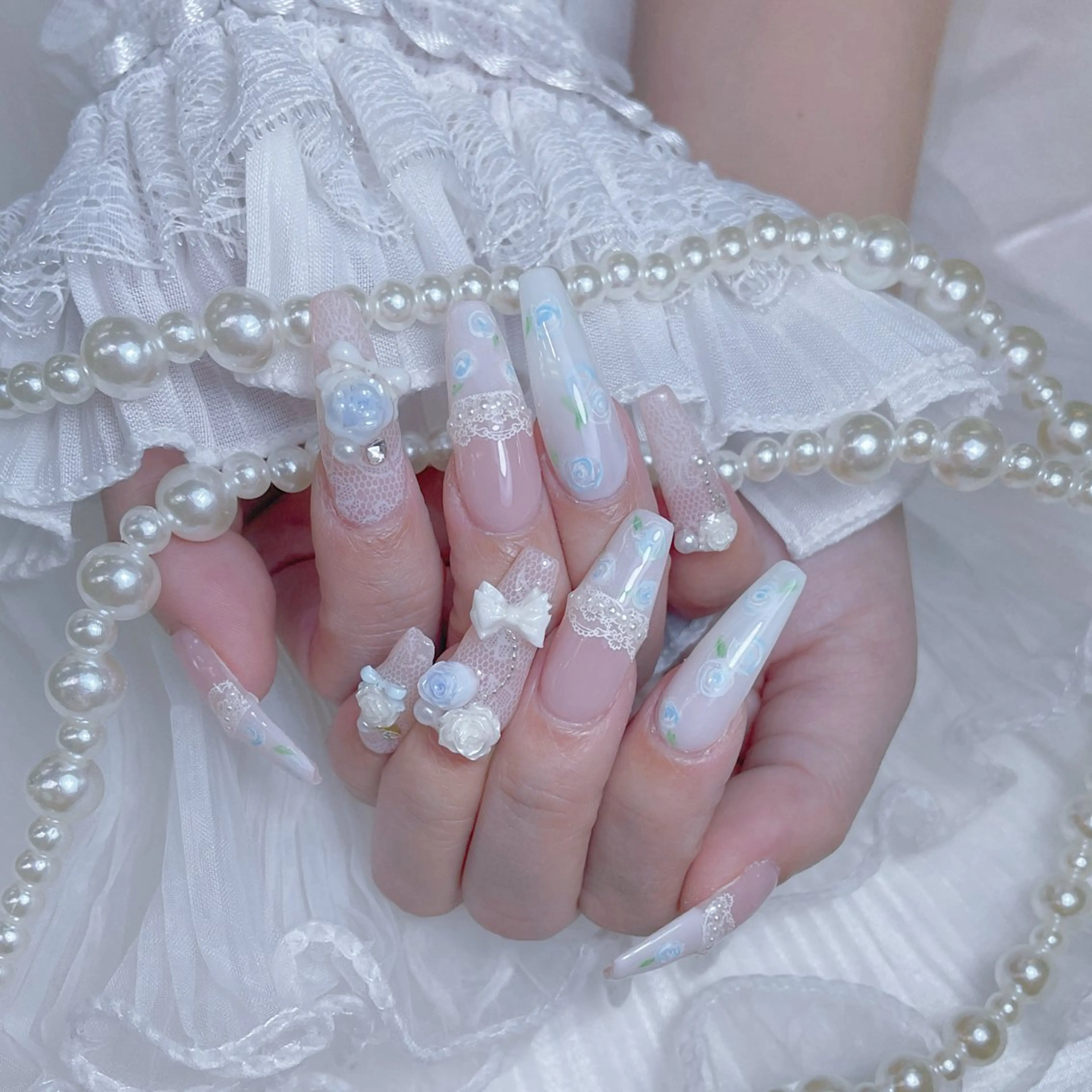 ネイル クリアネイル ハート キラキラネイル 韓国ネイル マグネットネイル ハンドネイル NailPrincess所属・princess スカルプ専門店のネイルデザイン