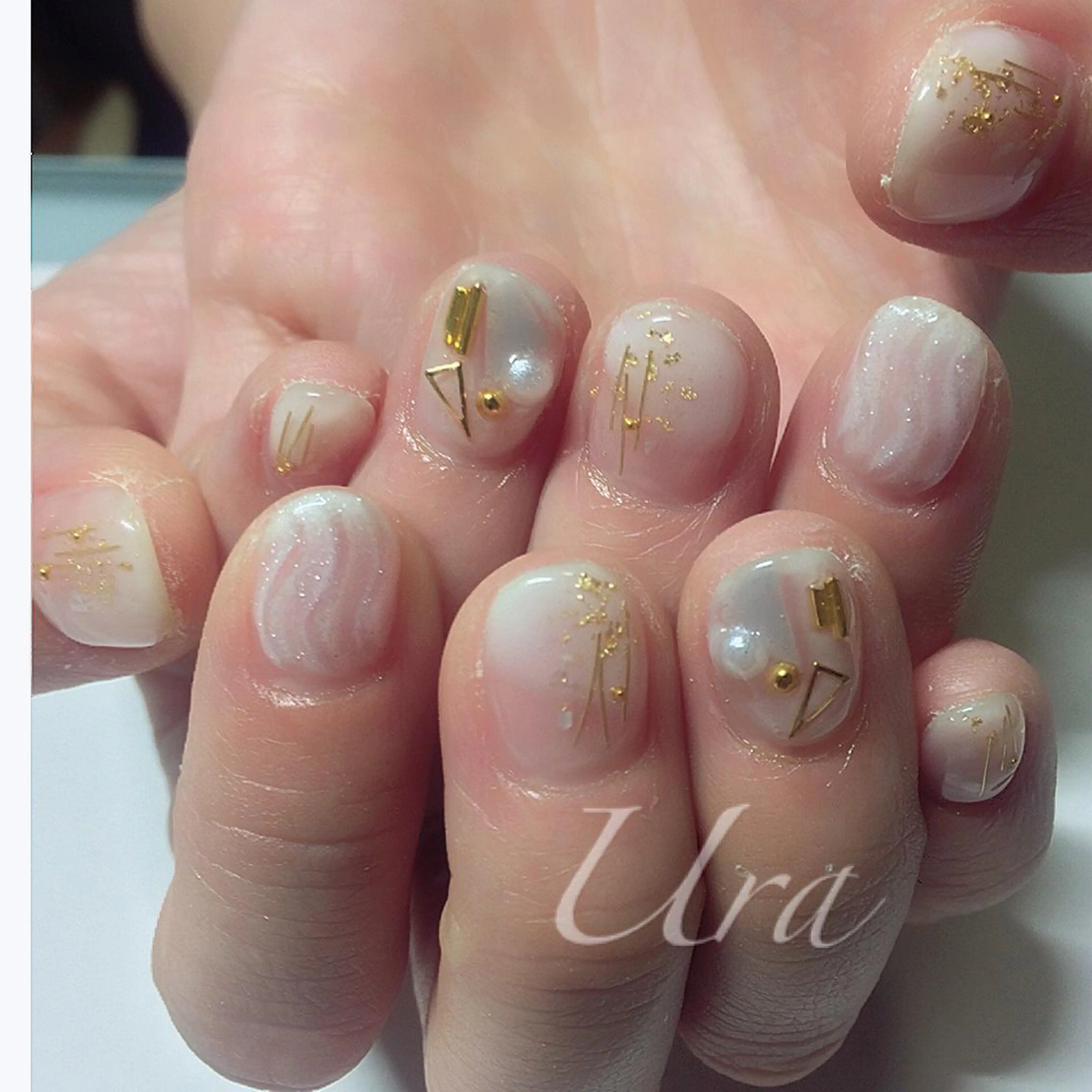 ネイル ニュアンスネイル UrakoNail 《nail》のネイルデザイン