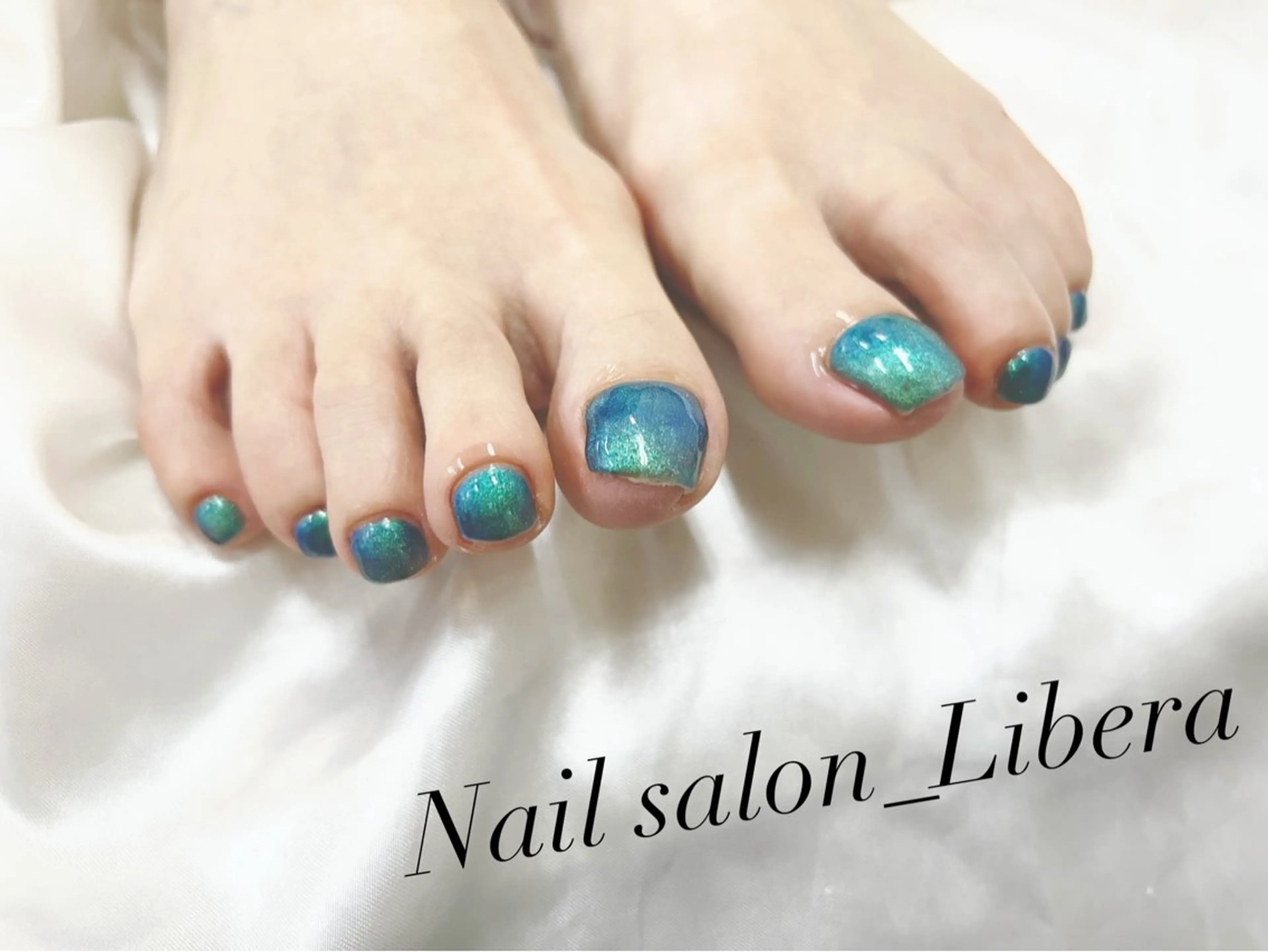 ネイル マグネットネイル フットネイル ネイルサロンリベラ 金山店　秋田のネイルデザイン