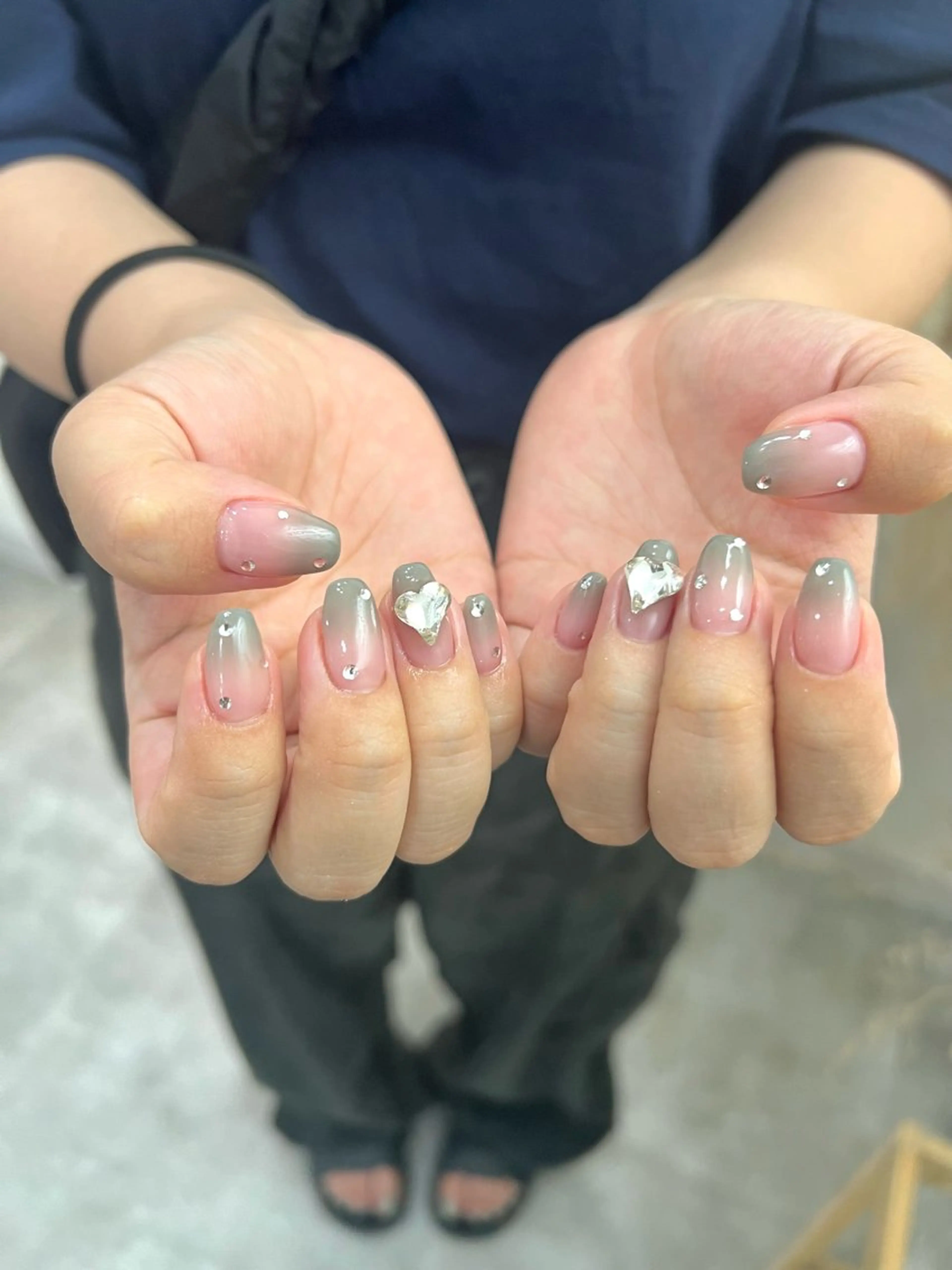 ネイル ハンドネイル je belle NAGISA🧁🎀のネイルデザイン