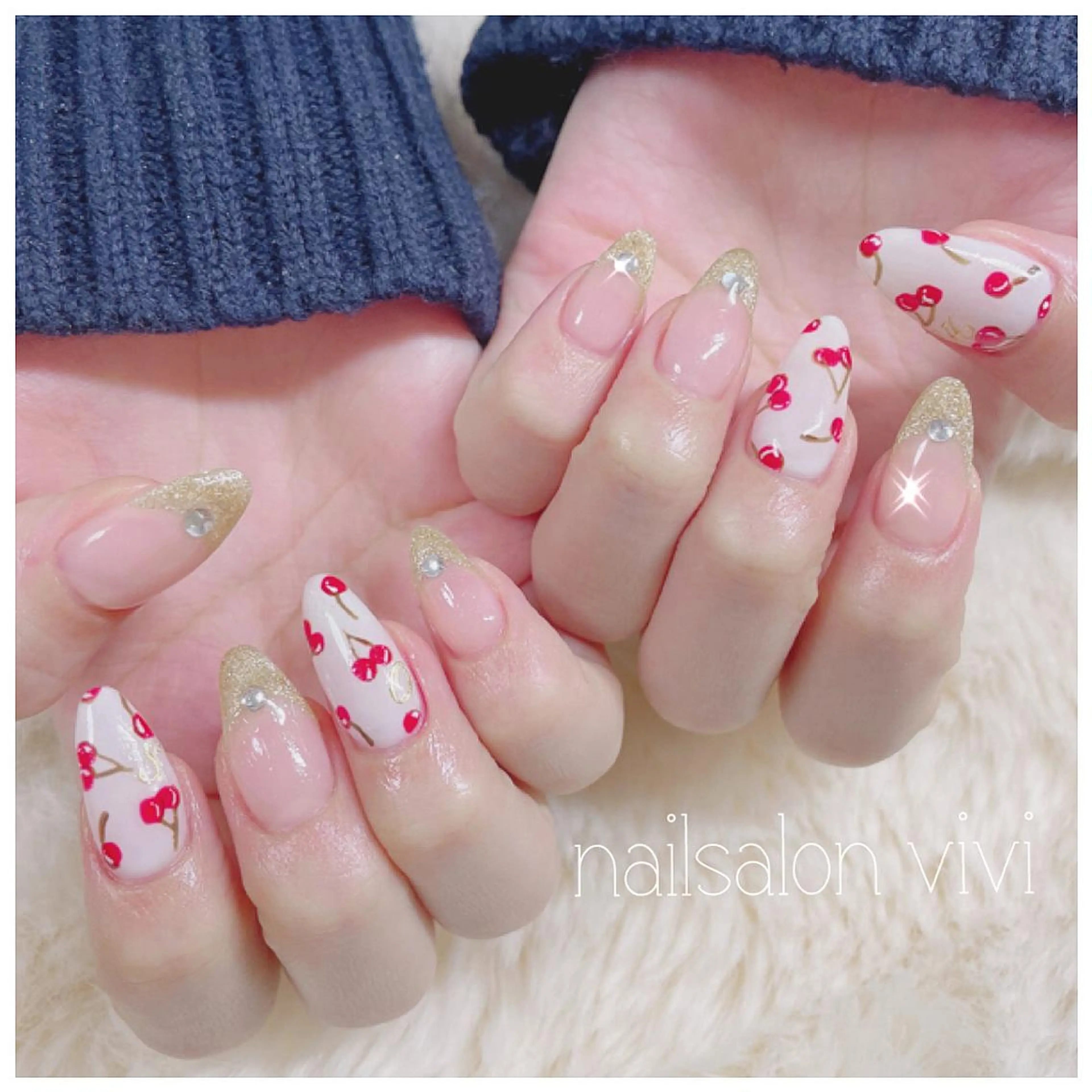ネイル ＶＩＶＩ nailsalonのネイルデザイン