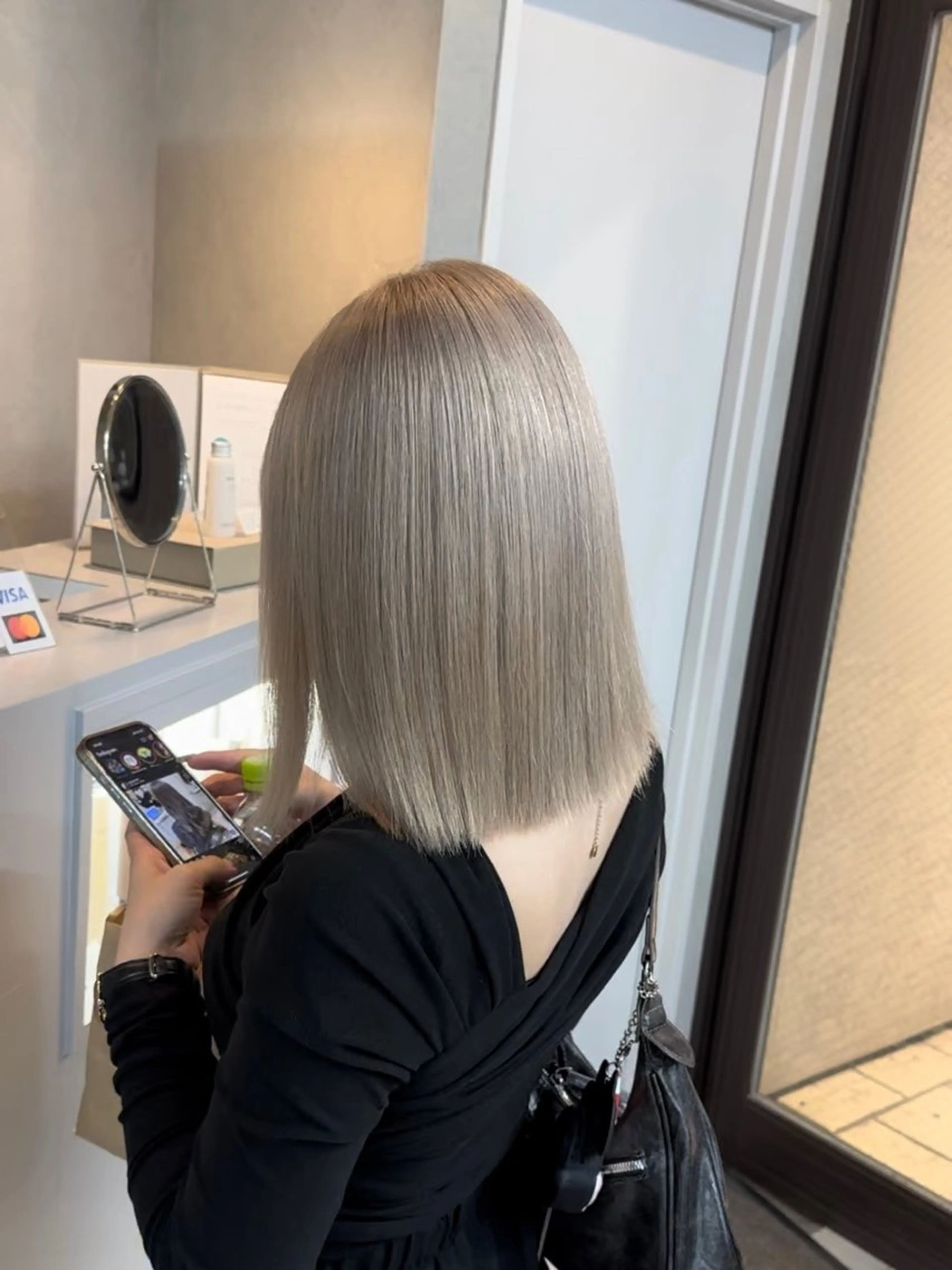 ケアブリーチ＋カラー＋2ステップトリートメントの写真