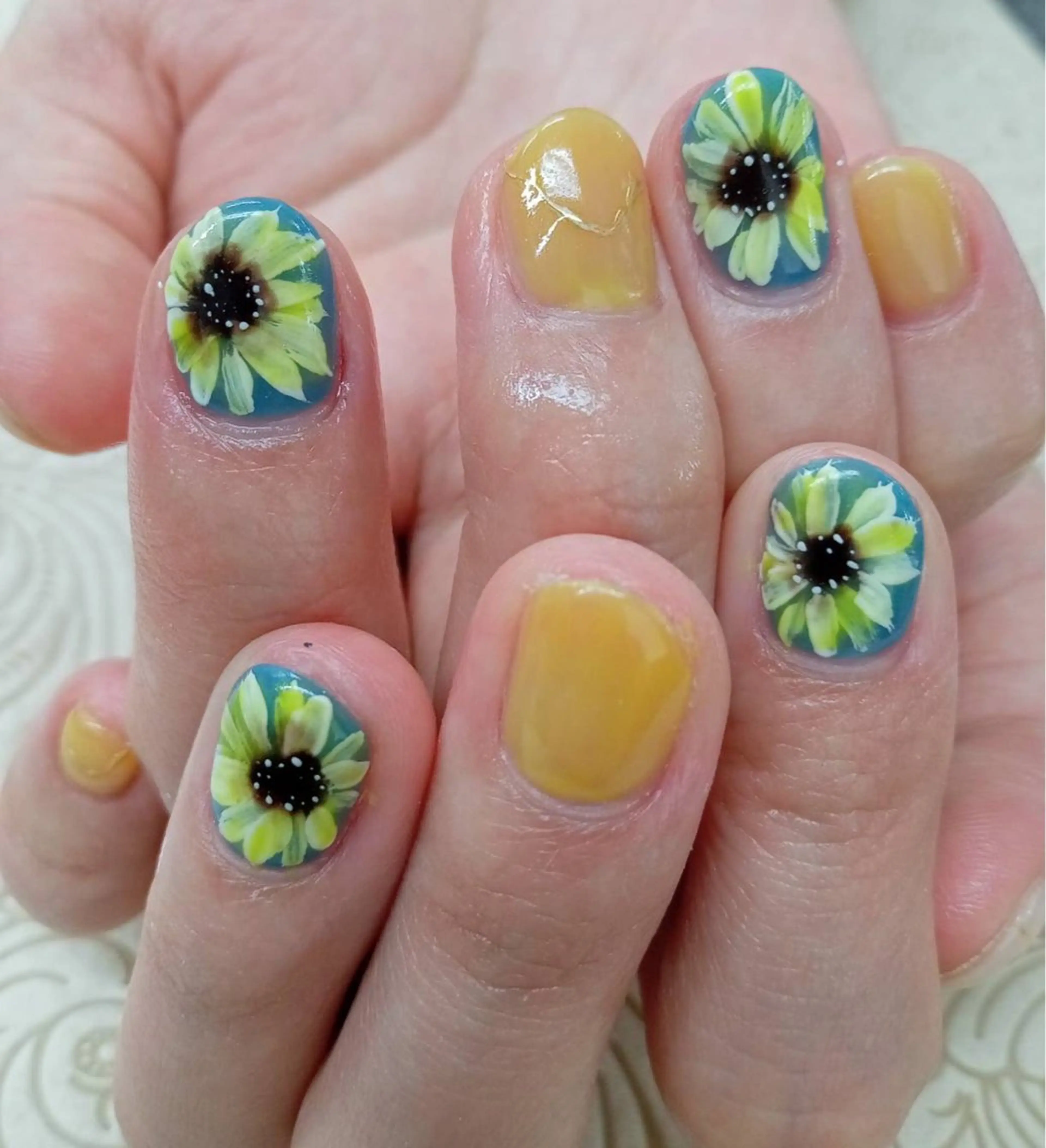 ネイル フラワーネイル precious nail room所属・precious nail  roomのネイルデザイン