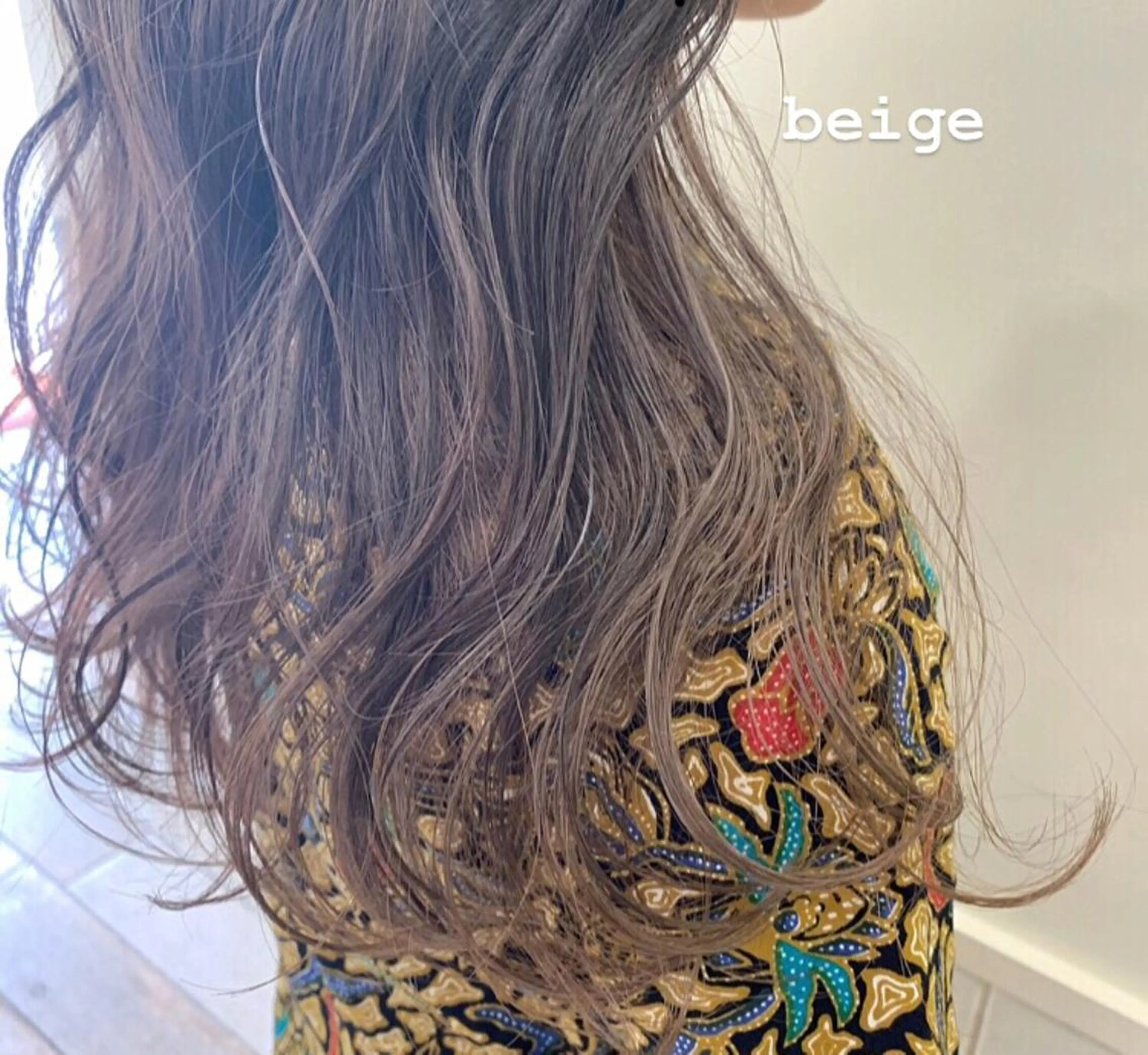 ロング カラー ベージュカラー 顔周りレイヤー 🎀マリノのヘアスタイル