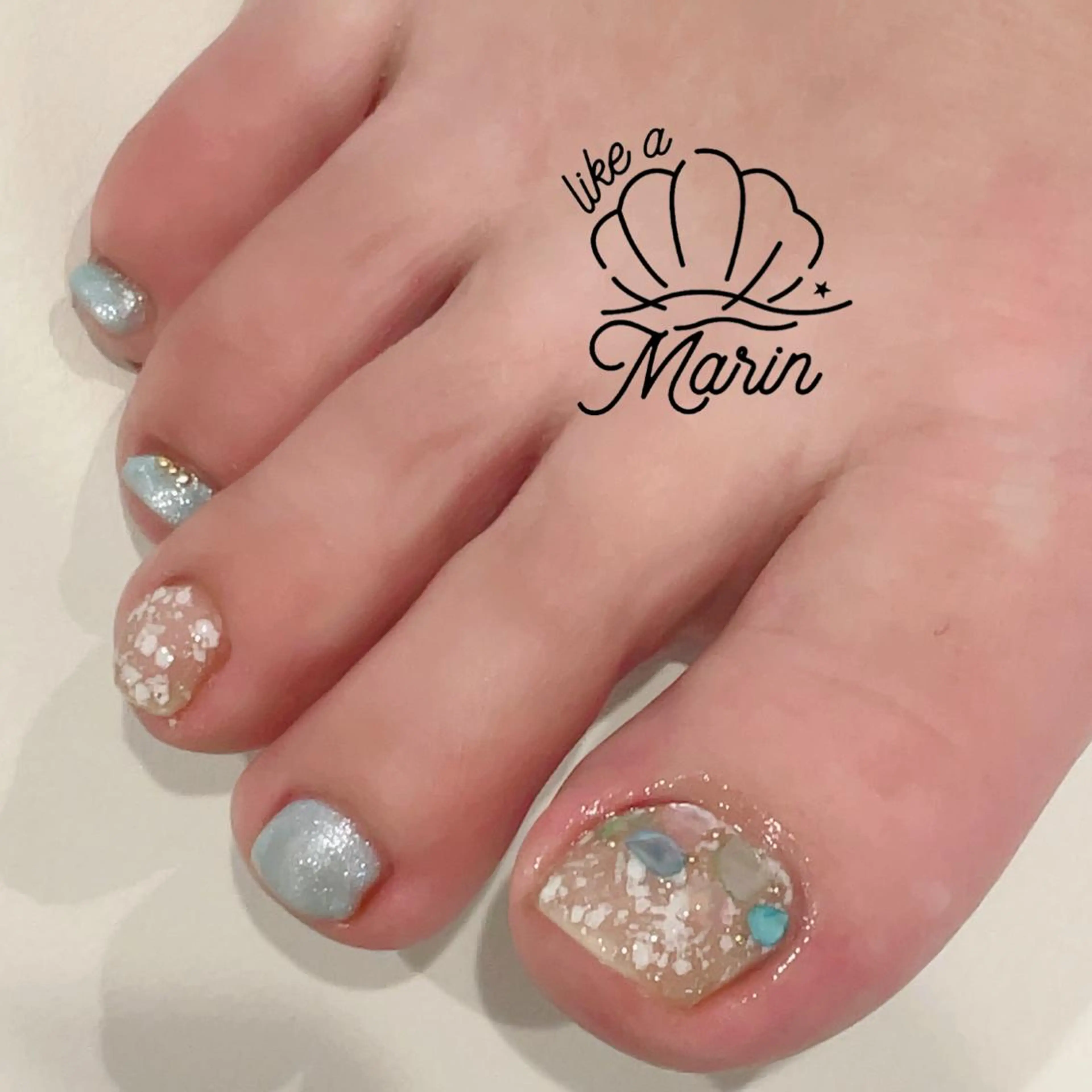 ネイル Serenity by Mari所属・Shinozaki mariのネイルデザイン