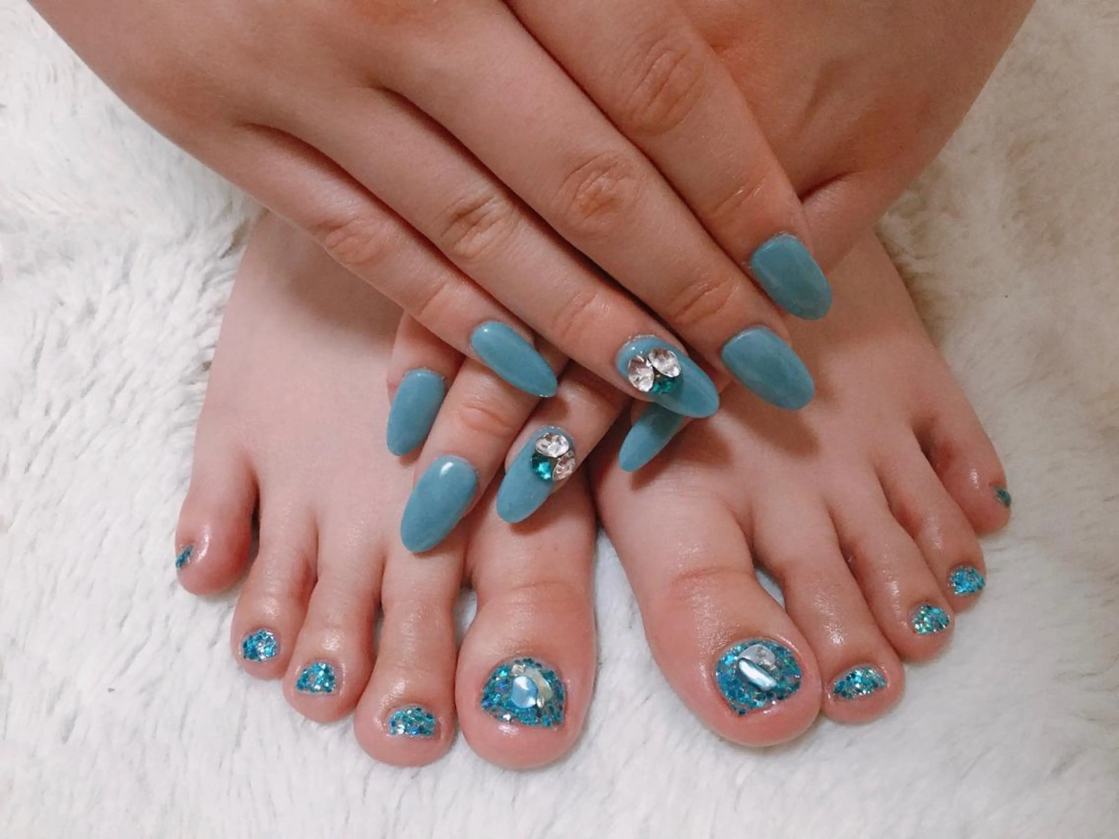 ロング ネイル Megumi Nailのネイルデザイン