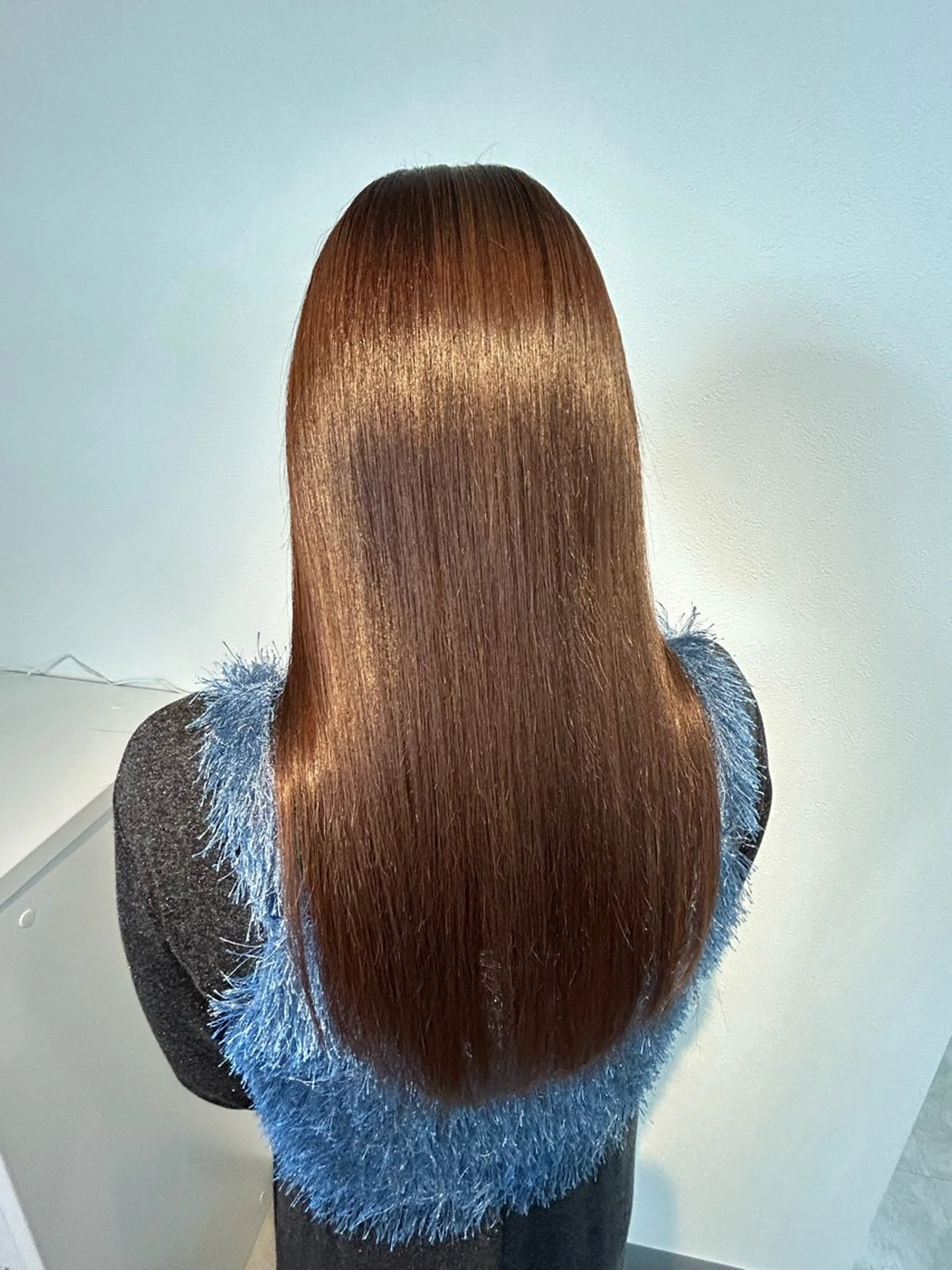 セミロング 髪質改善 ヘアカラー トリートメント カドワキ リナのヘアスタイル