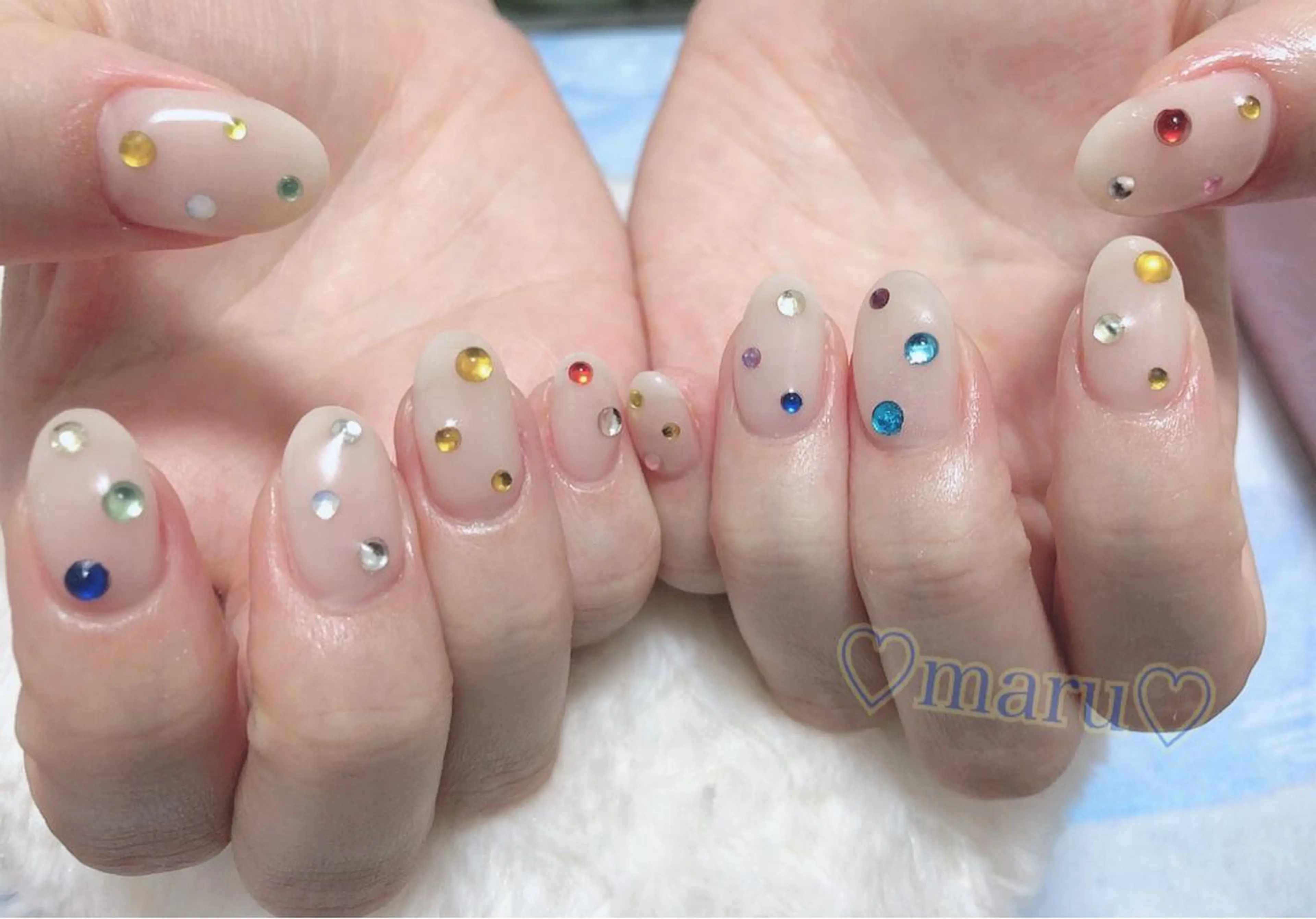 ネイル ハンドネイル フットネイル まるみ ♡のネイルデザイン