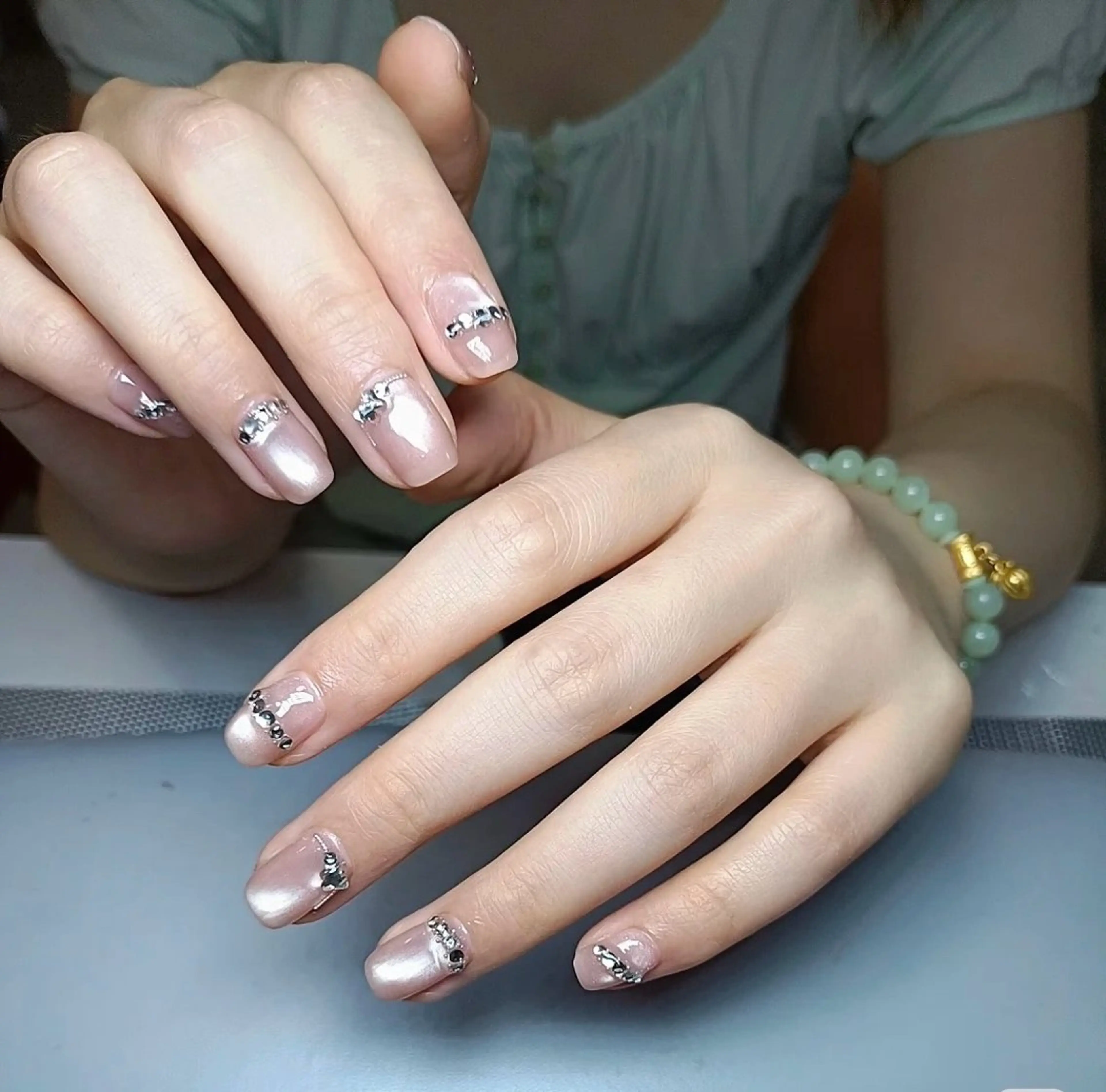 ネイル 高木 維麗絲のネイルデザイン