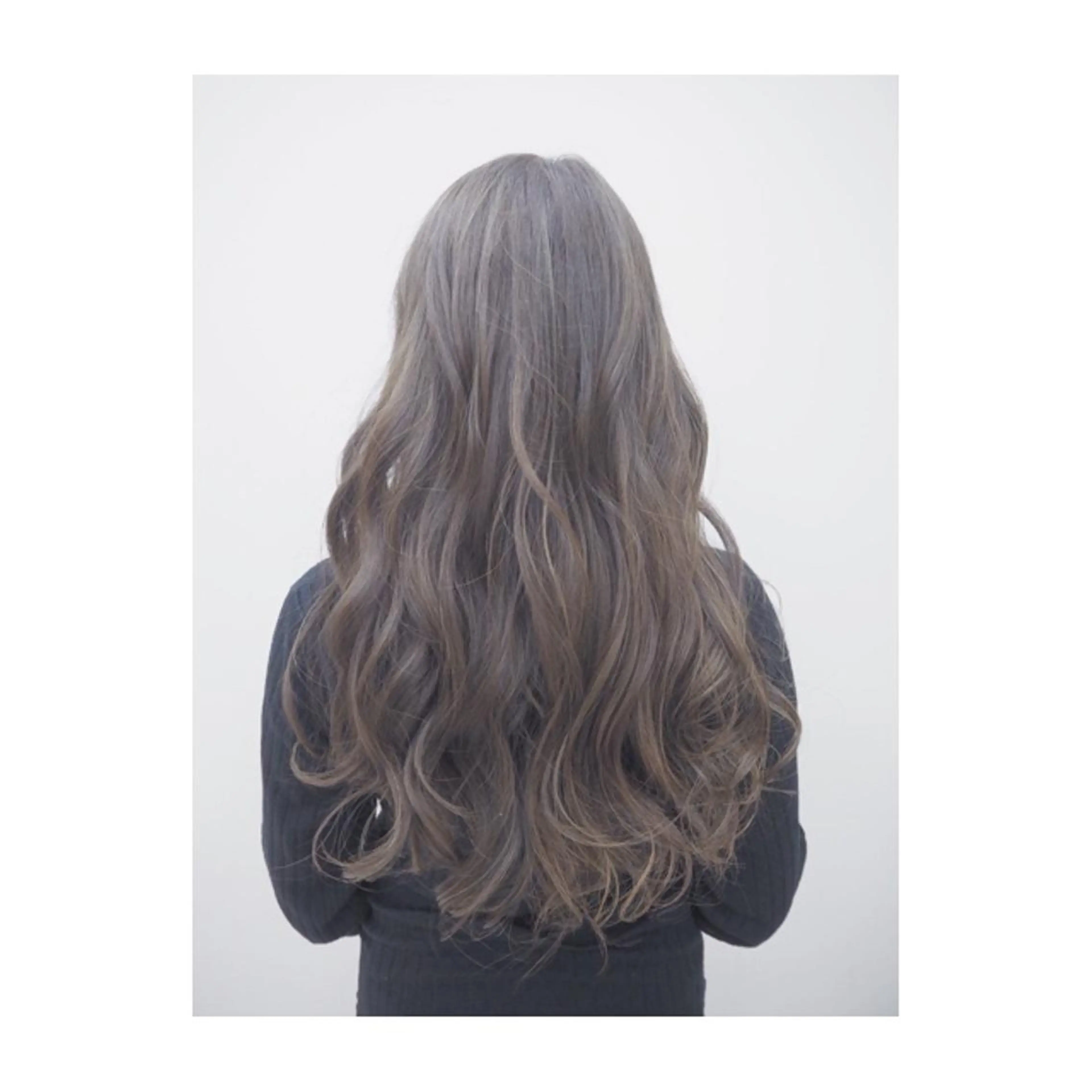 ロング カラー 永岡 鉄平のヘアスタイル