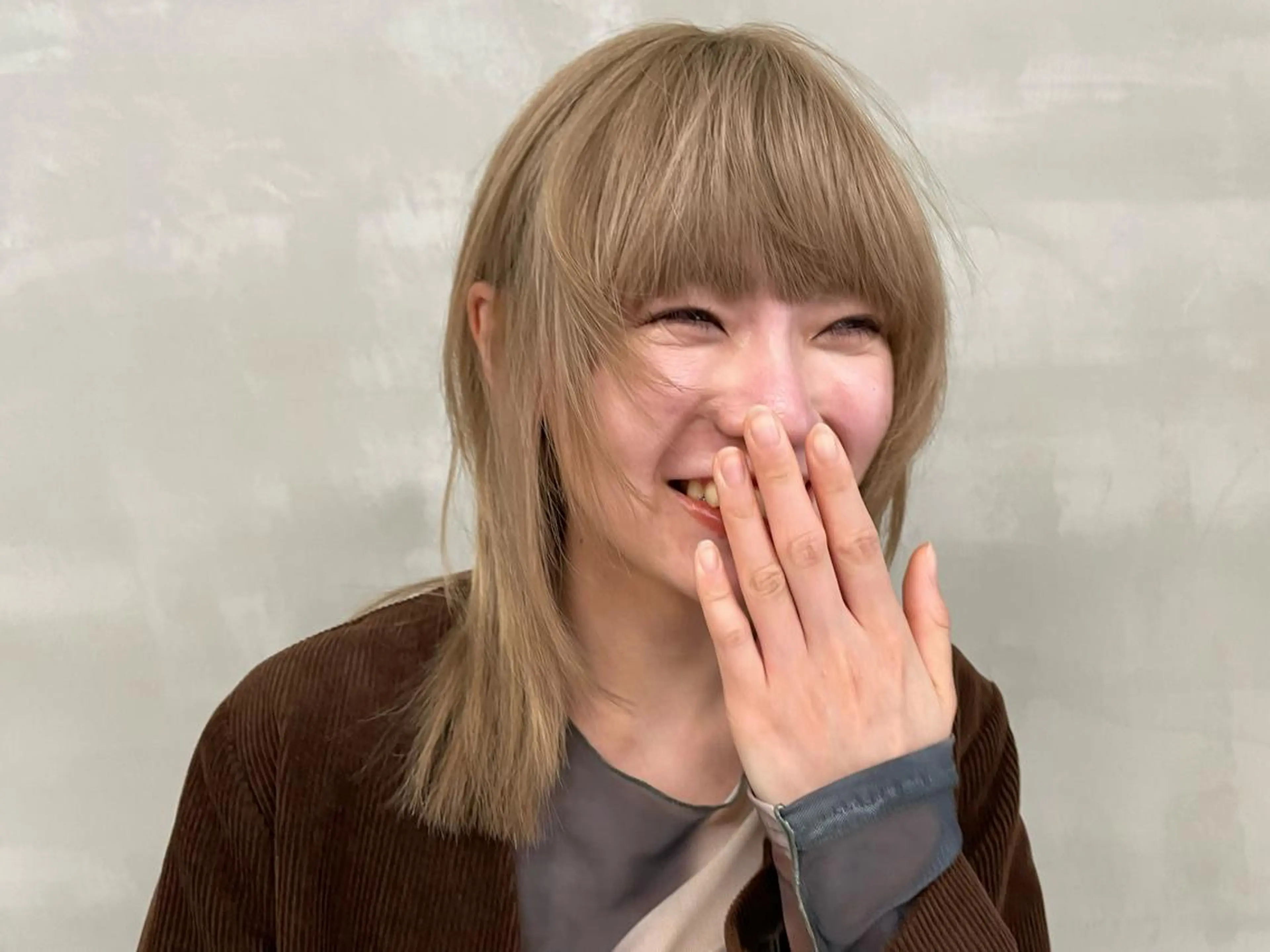 カラー wewe: momoeのヘアスタイル