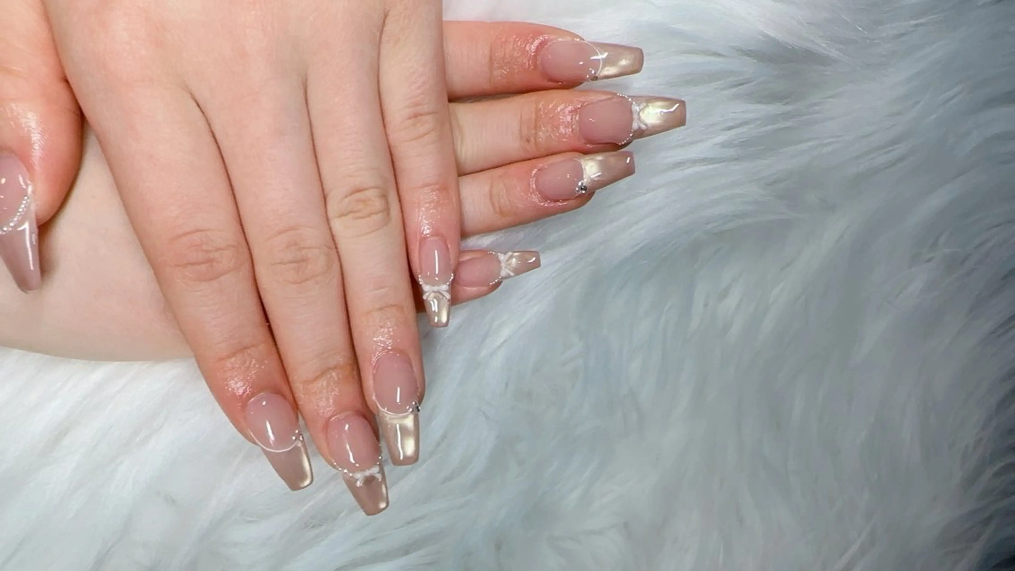 ネイル ハンドネイル I satomiのネイルデザイン