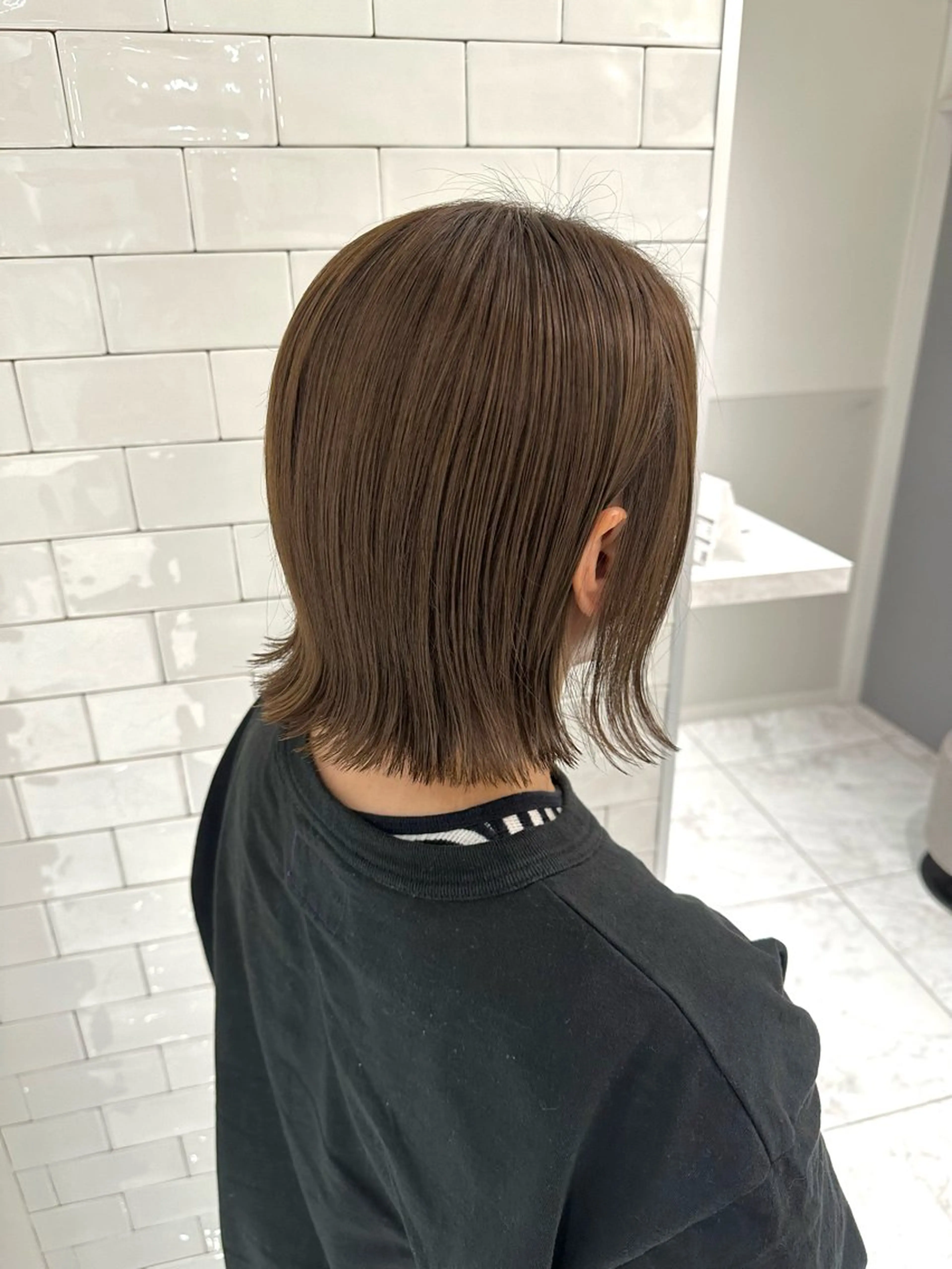 ミディアム カラー 切りっぱなしボブ グレージュ オリーブグレージュ オリーブグレー ボブ カット ヘアカラー SALOWIN大宮 /KYOHEI✂️のヘアスタイル