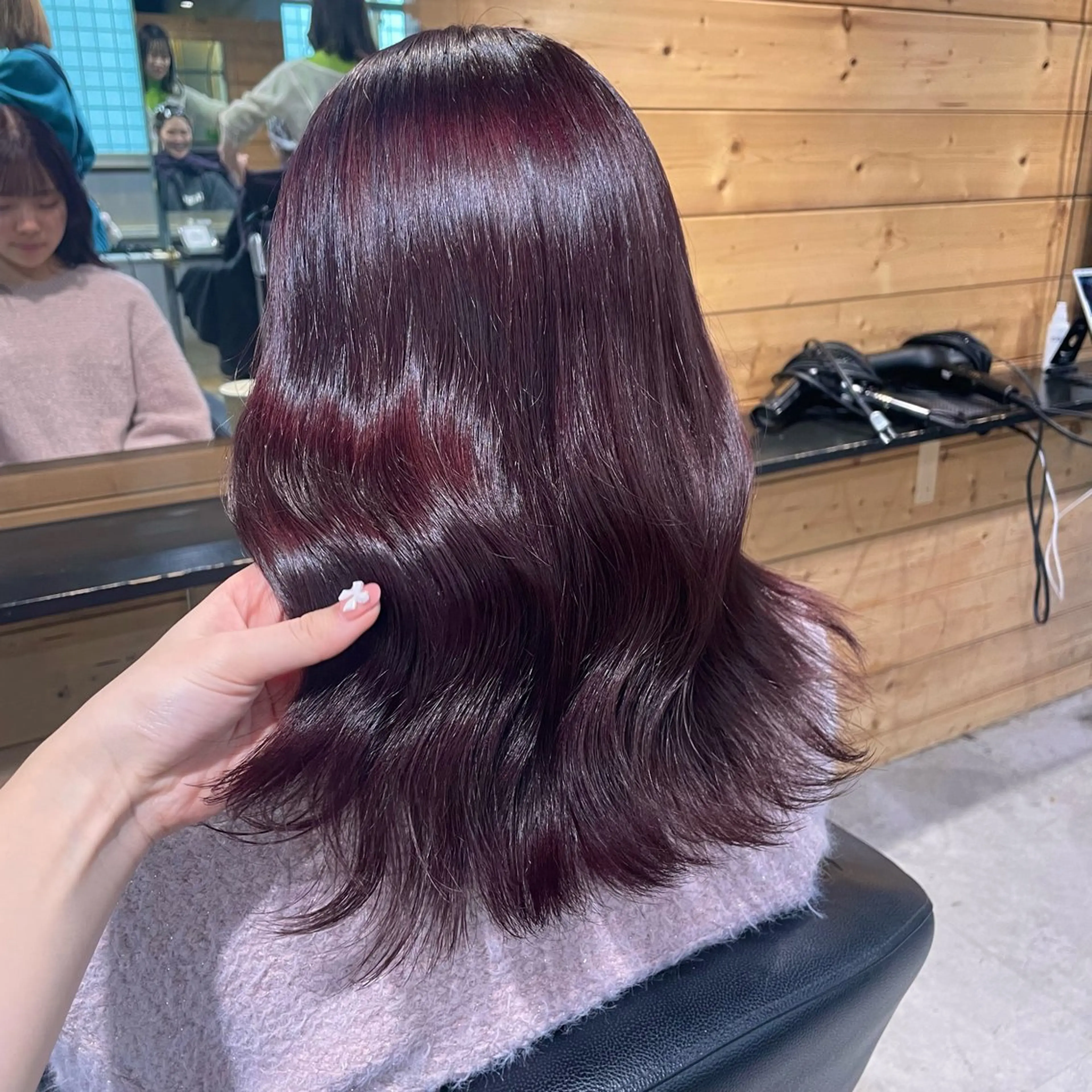 ミディアム ヘアカラー 盛れる暖色🎀ガーリ ーヘア🎀きっかのヘアスタイル