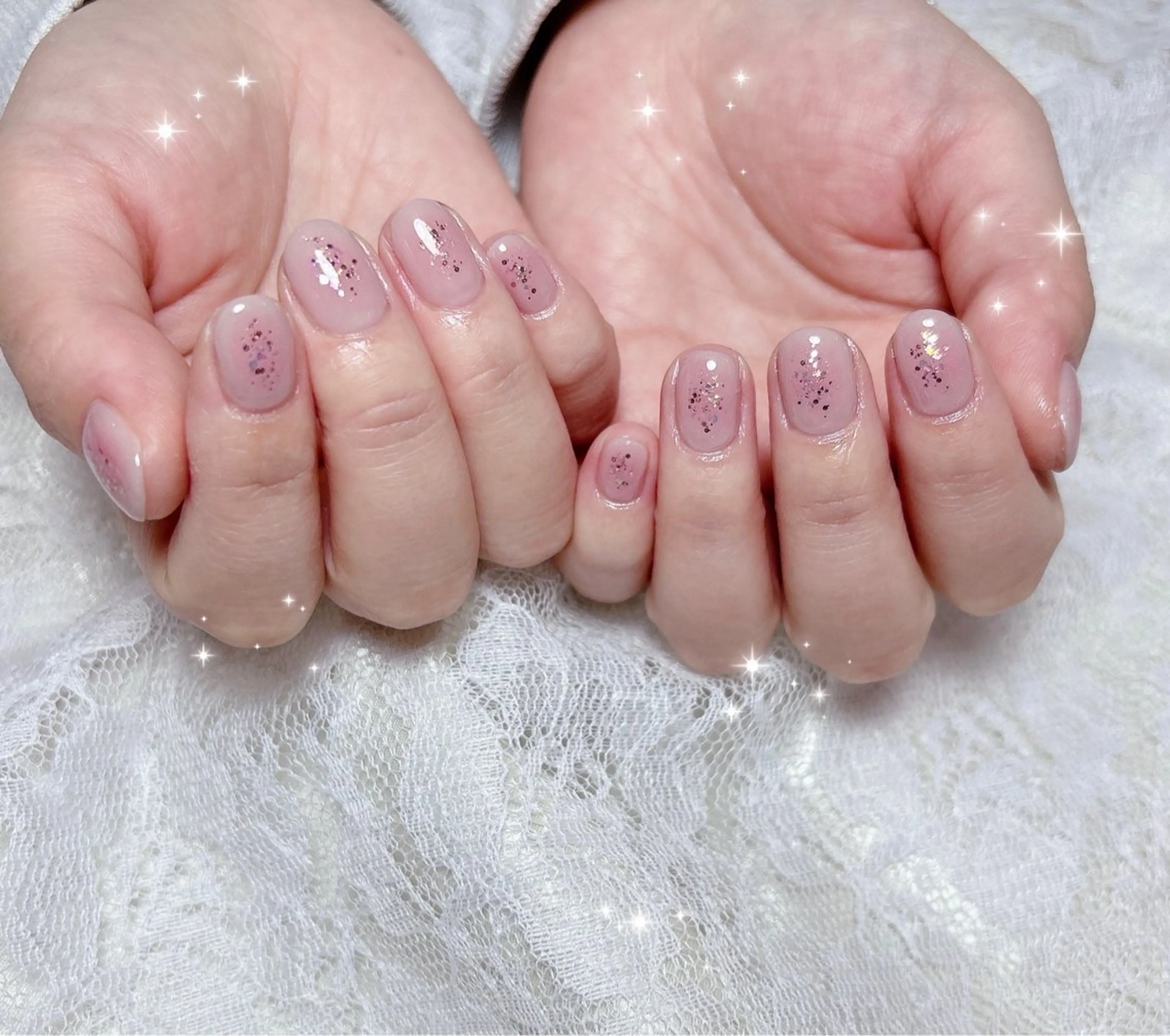 ネイル チークネイル ラメ(グリッター) ハンドネイル FLARE NAIL フレアネイルのネイルデザイン