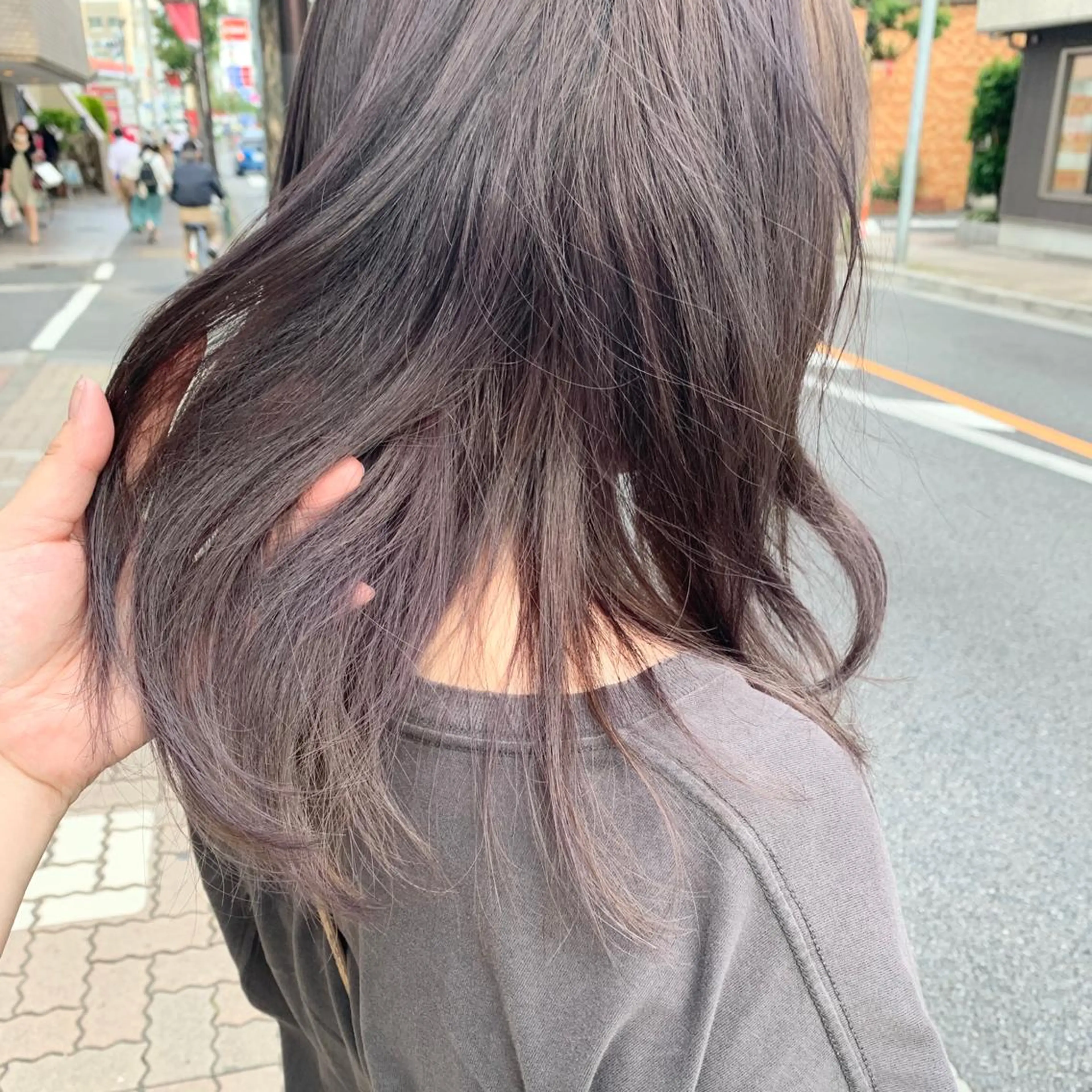 セミロング カラー ハッシュカット/ハイ トーン/MANAMIのヘアスタイル