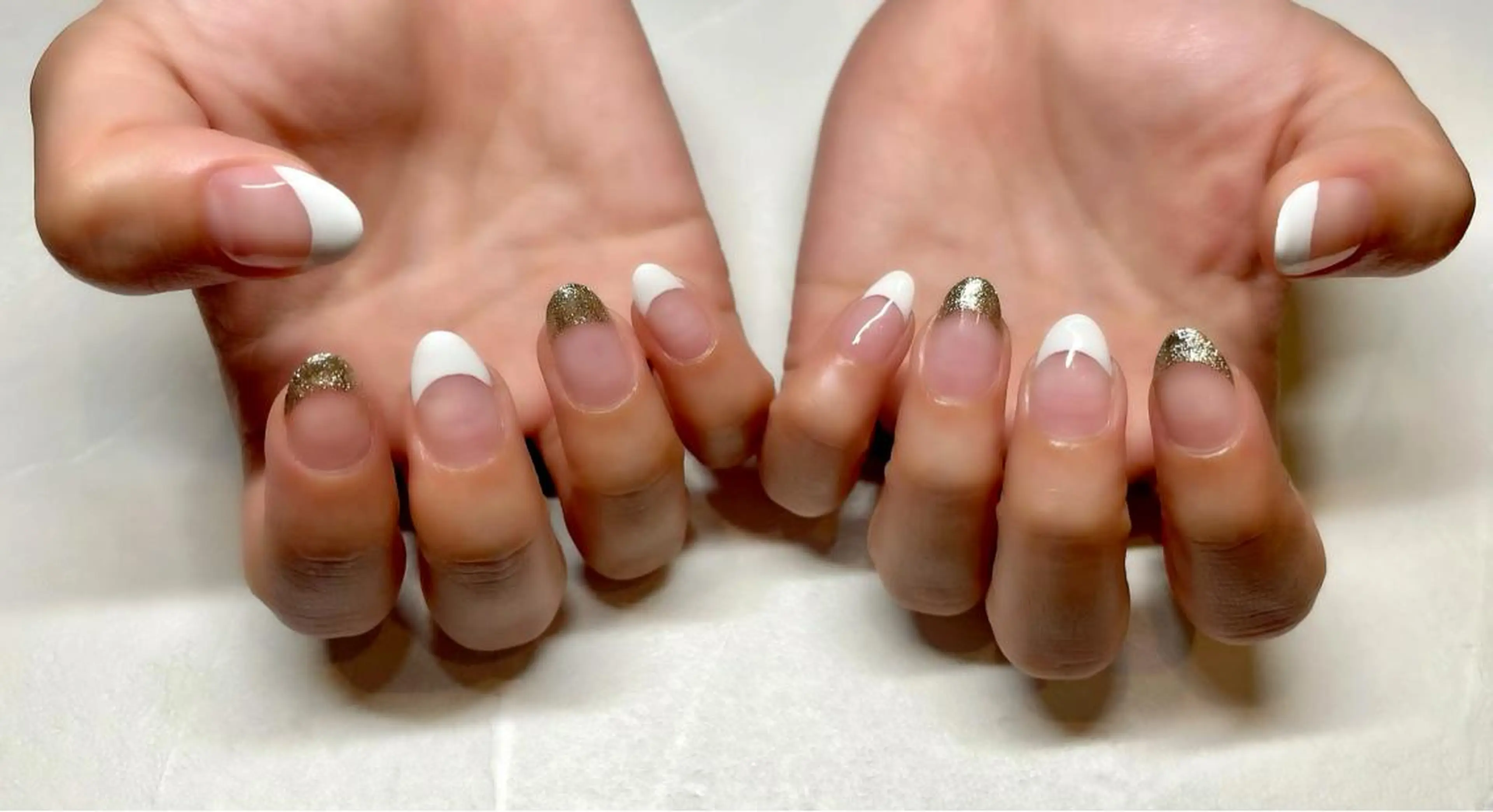 ネイル フレンチネイル ささき れいなのネイルデザイン