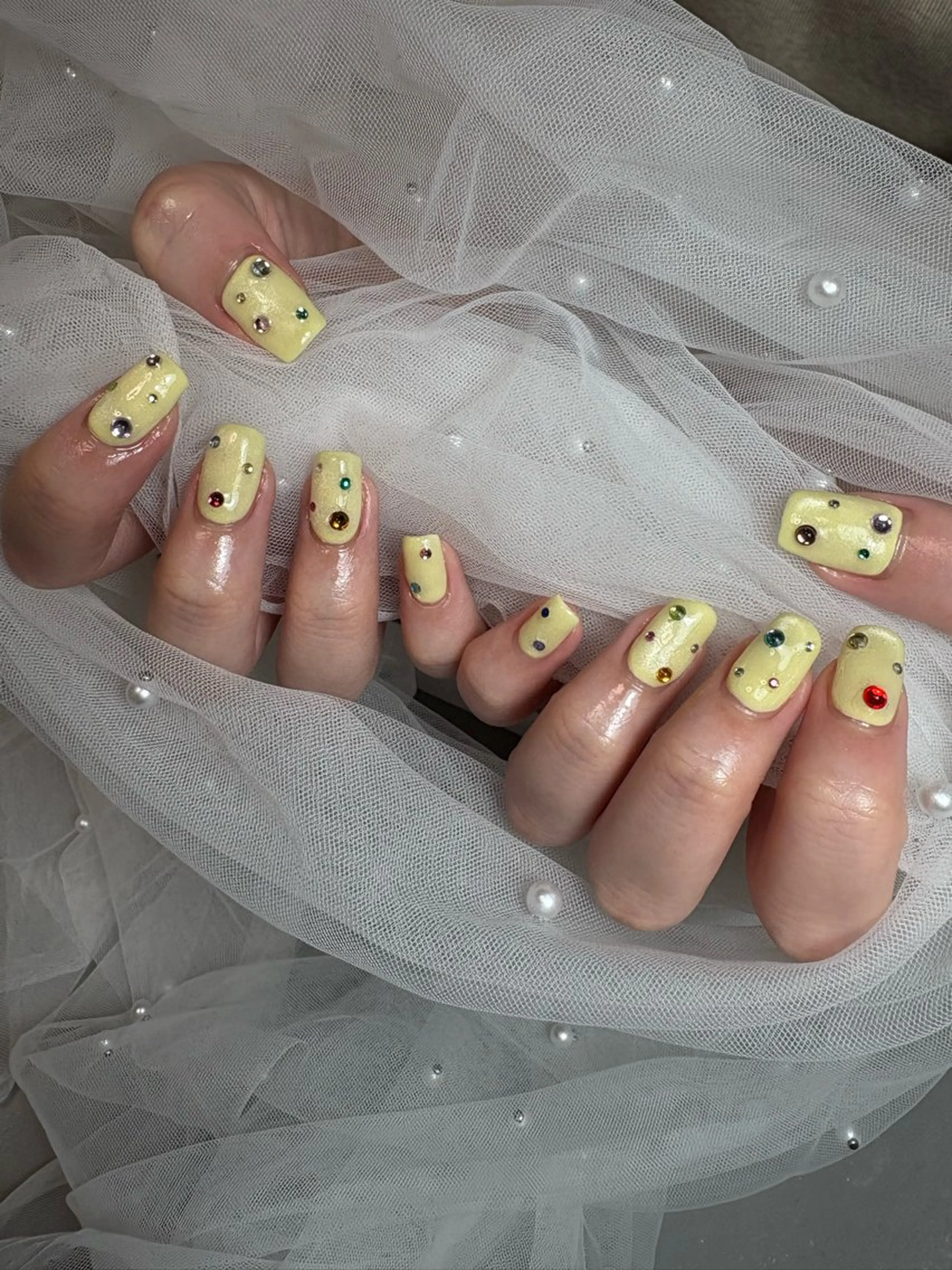 ネイル 黒須莉奈 IRYのネイルデザイン