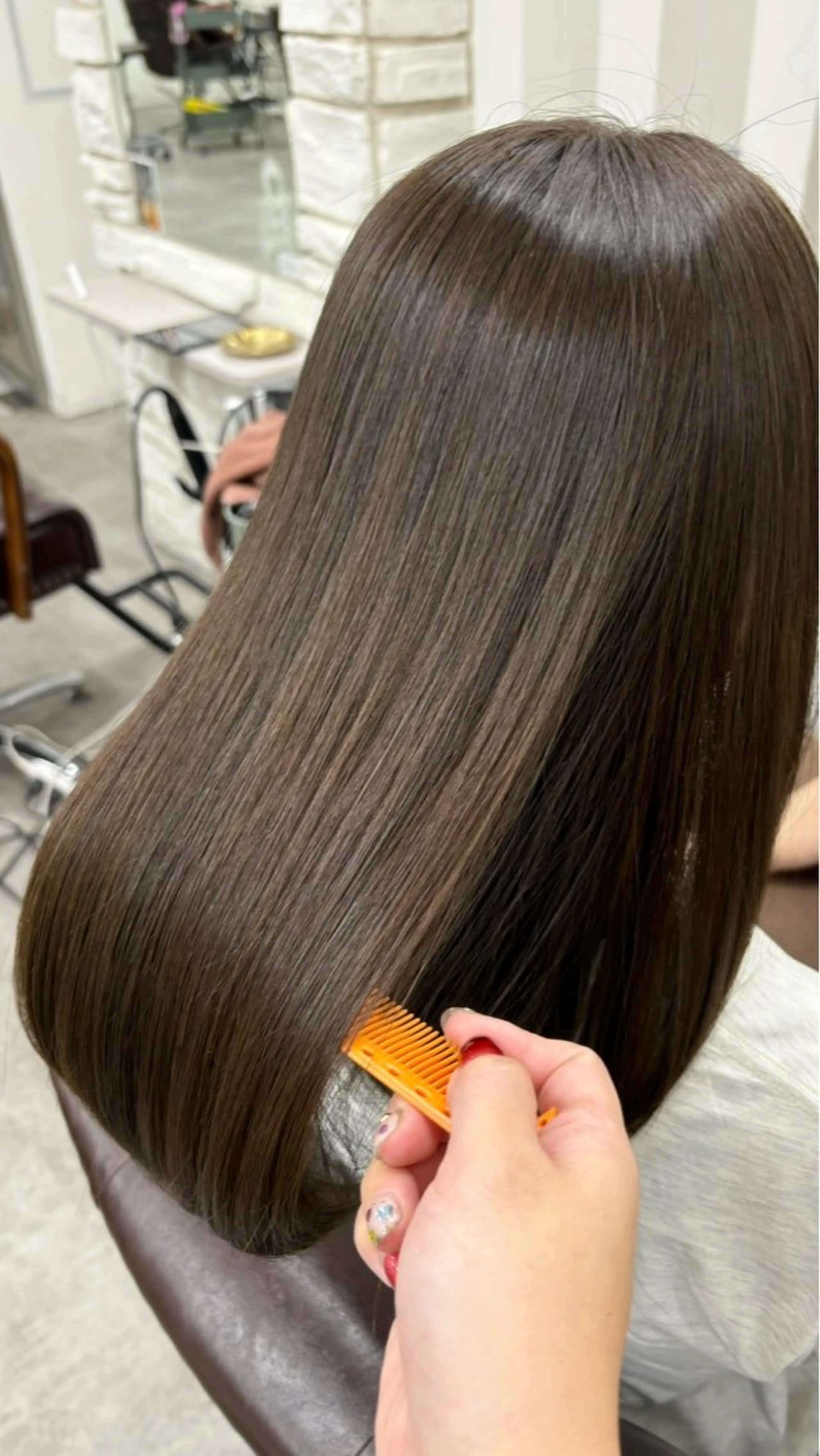 ミディアム カット 縮毛矯正 トリートメント I see所属・I see/天王寺/ 髪質改善/本田 唯のヘアスタイル