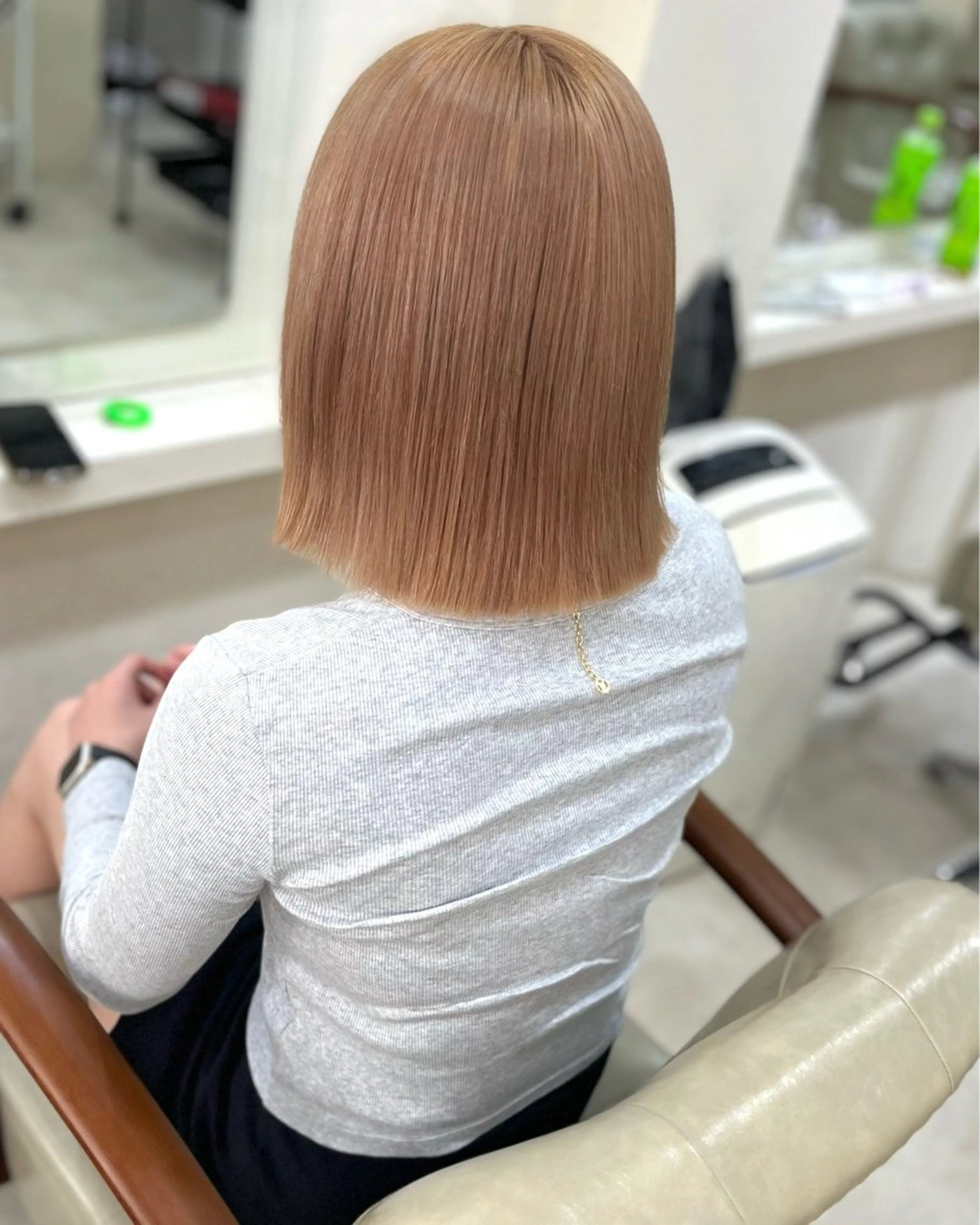 ミディアム カラー ヘアカラー トリートメント 🩵carinaブリ ーチ特化サロン🩵のヘアスタイル