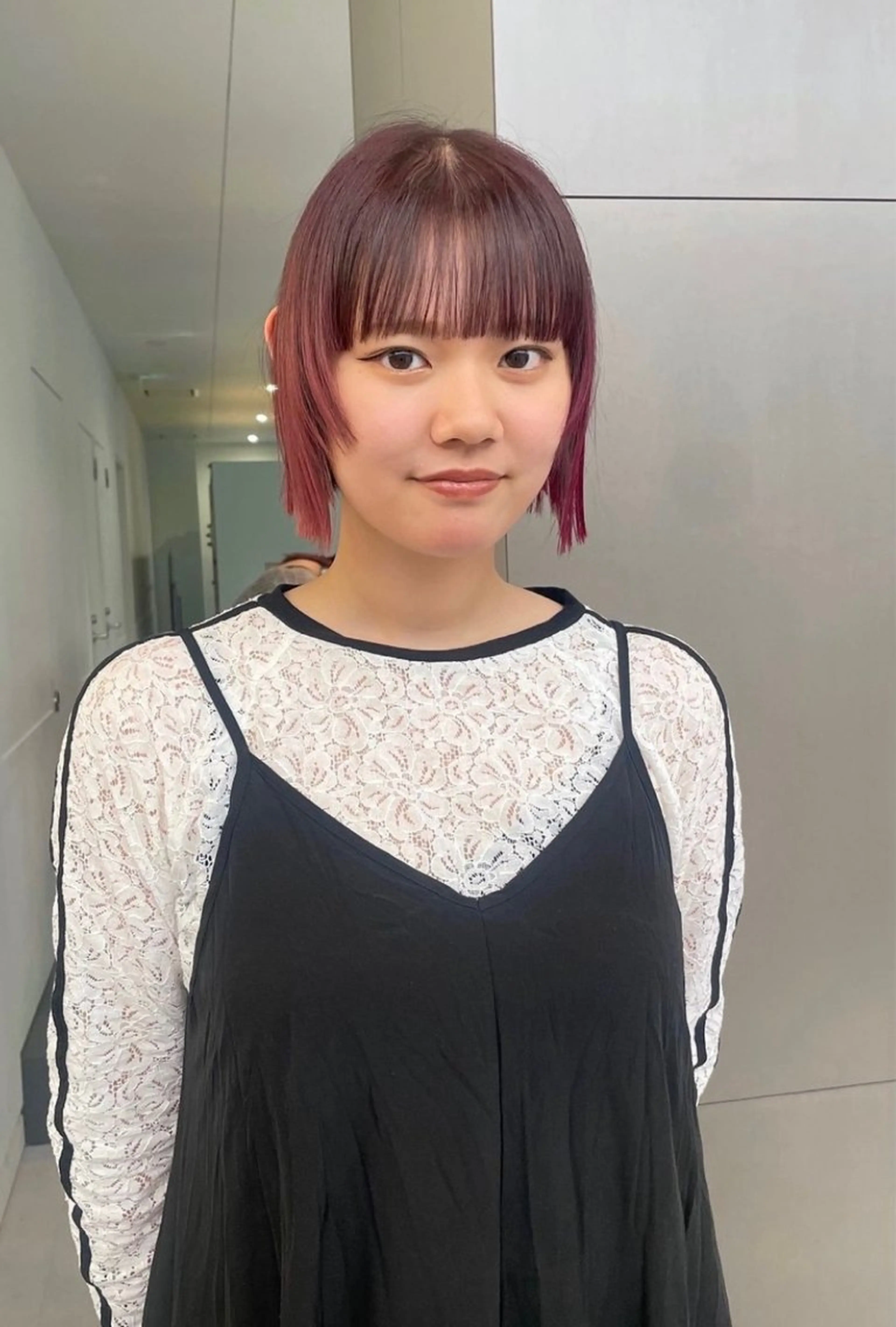 ショート カラー グラデーションカラー 高発色ブリーチ/ ハイレイヤー🪽aiのヘアスタイル