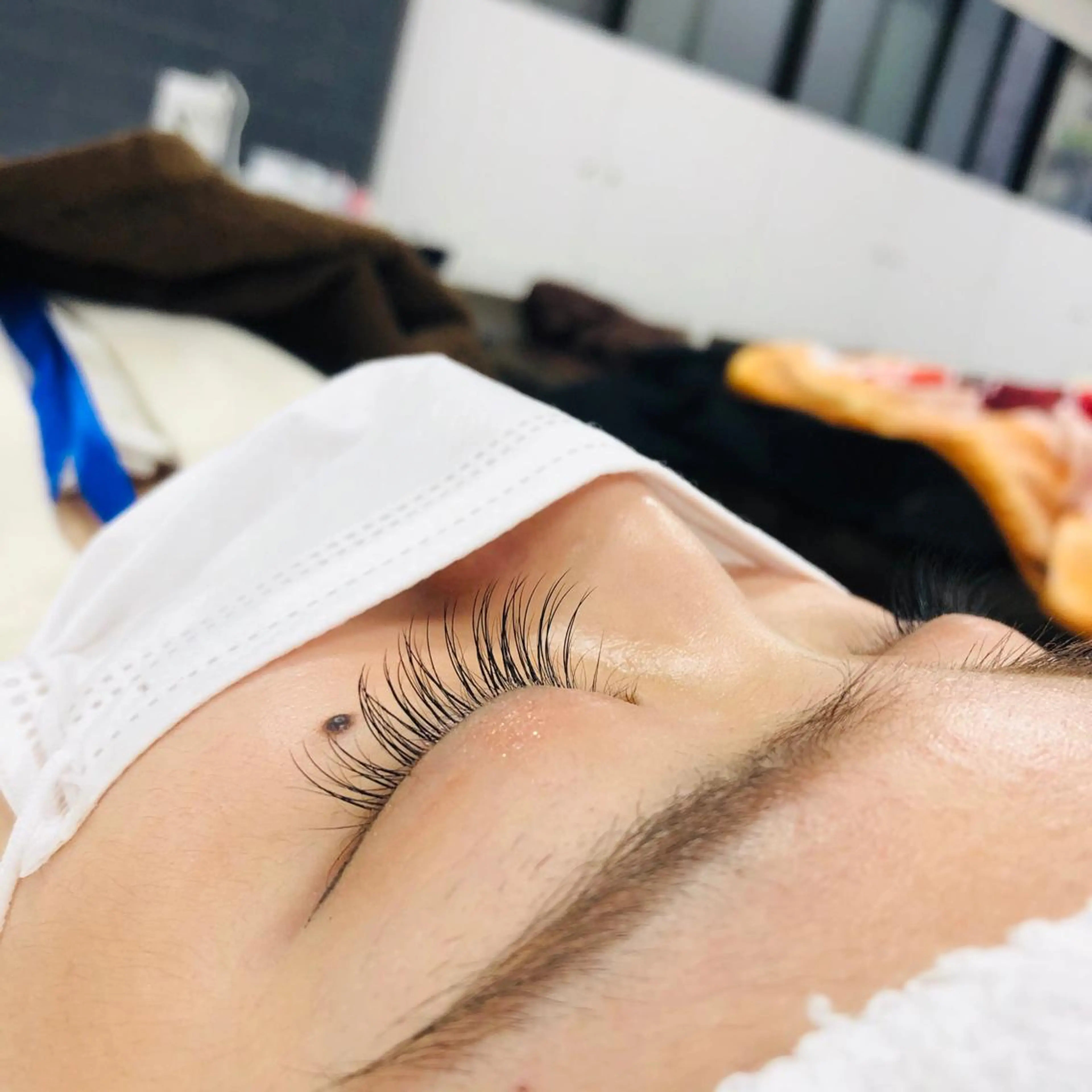 マツエク・マツパ 京都レイヤーカット/ 縮毛矯正/羽柴りくのヘアスタイル