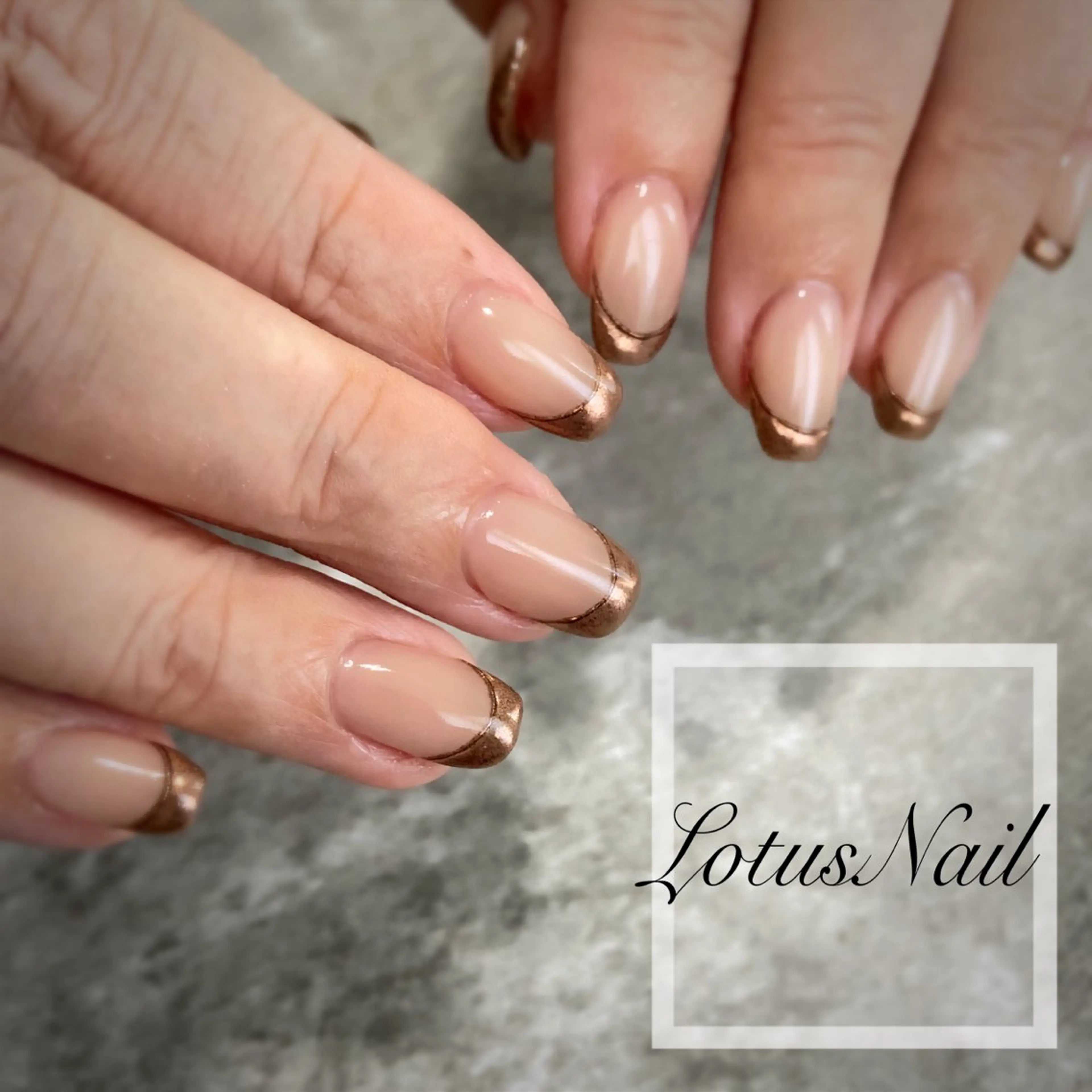 ネイル フレンチネイル ミラーネイル Lotus Nailのネイルデザイン
