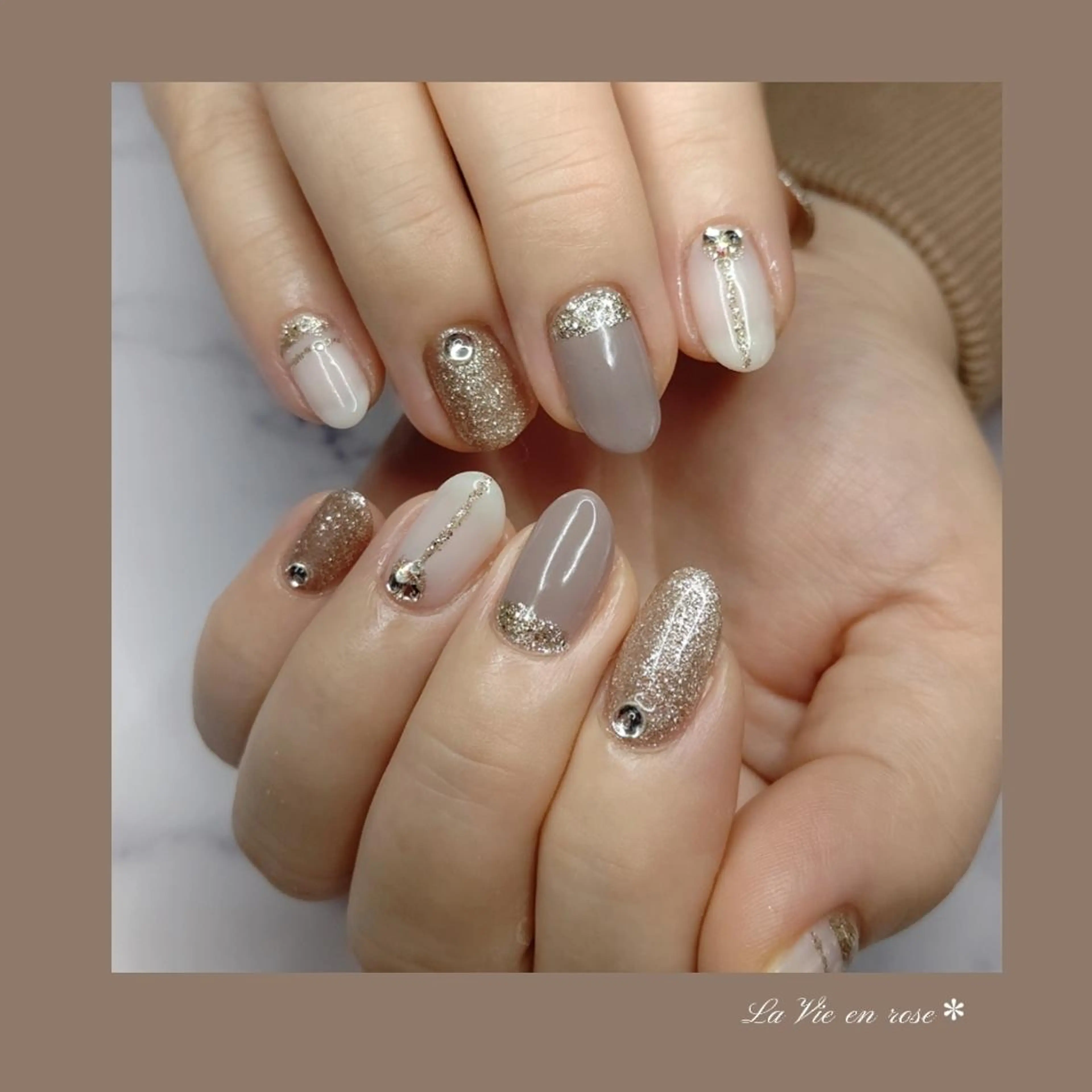 ネイル 持ち込み ラヴィアン ローズのネイルデザイン