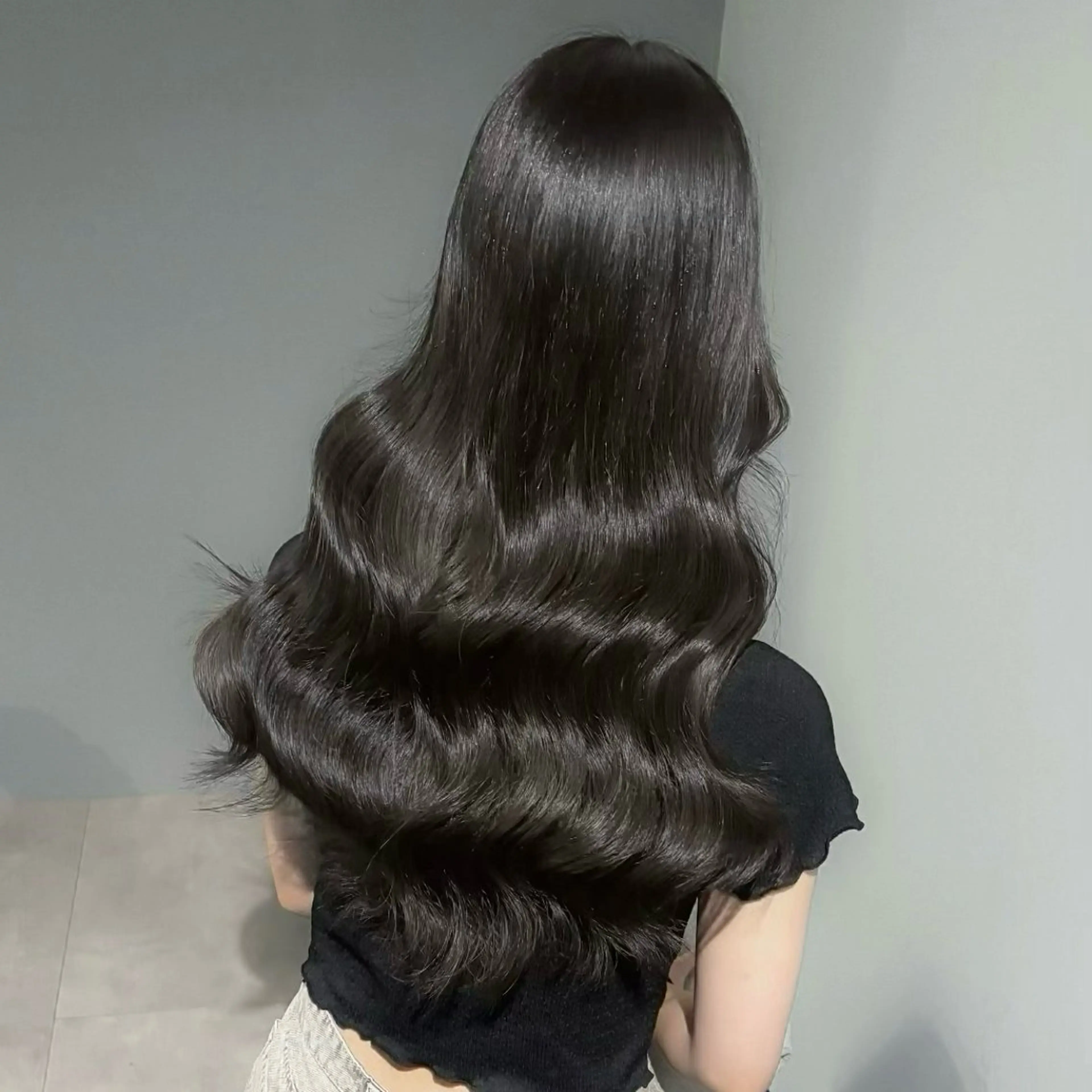 ロング 韓国風ヘア ヘアカラー トリートメント シオン/艶髪/ グレージュカラーのヘアスタイル