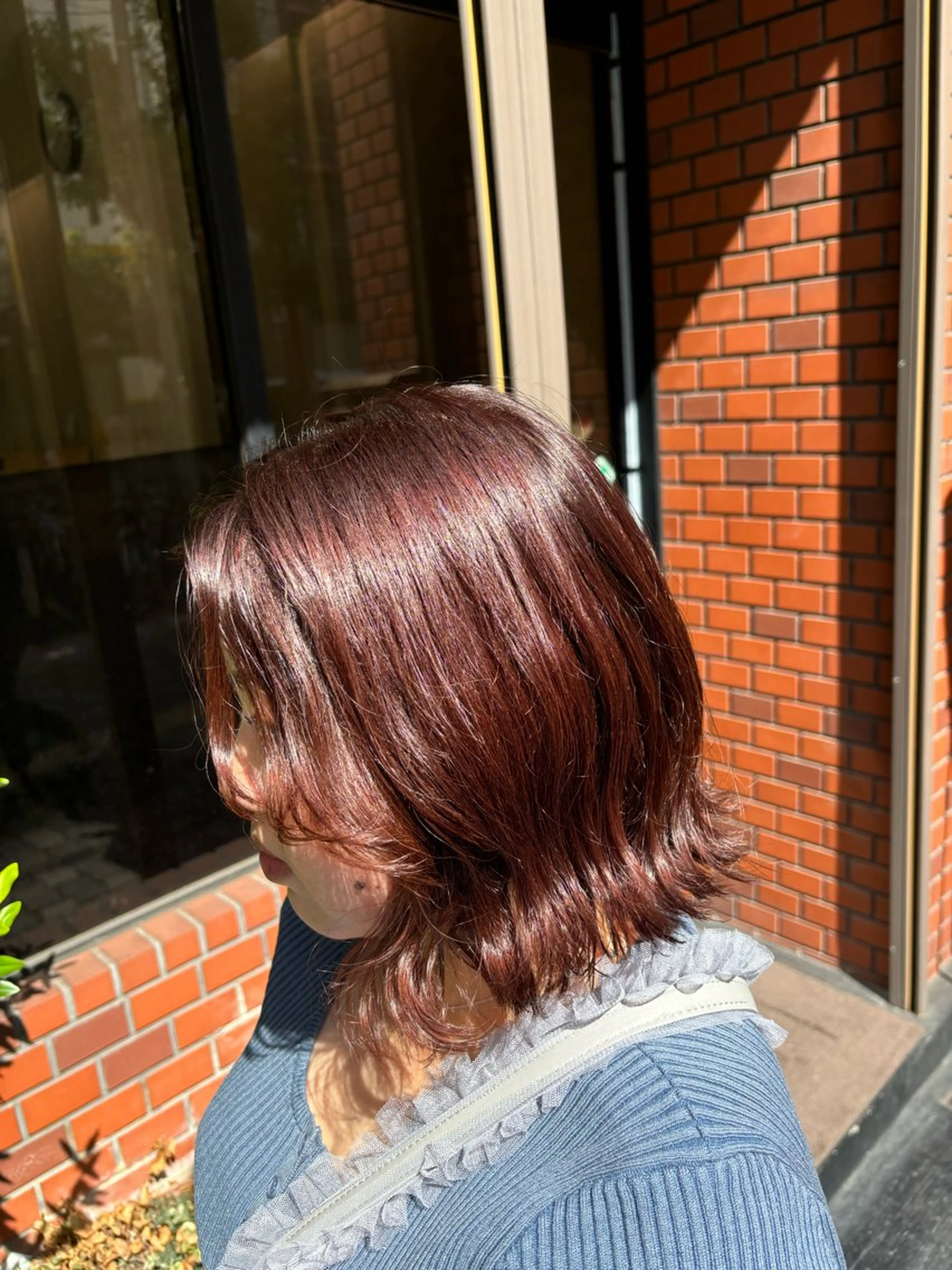 ミディアム カラー ブラウンカラー ピンクカラー ピンクブラウン カット ヘアカラー トリートメント cocotte宜喜 弘希のヘアスタイル