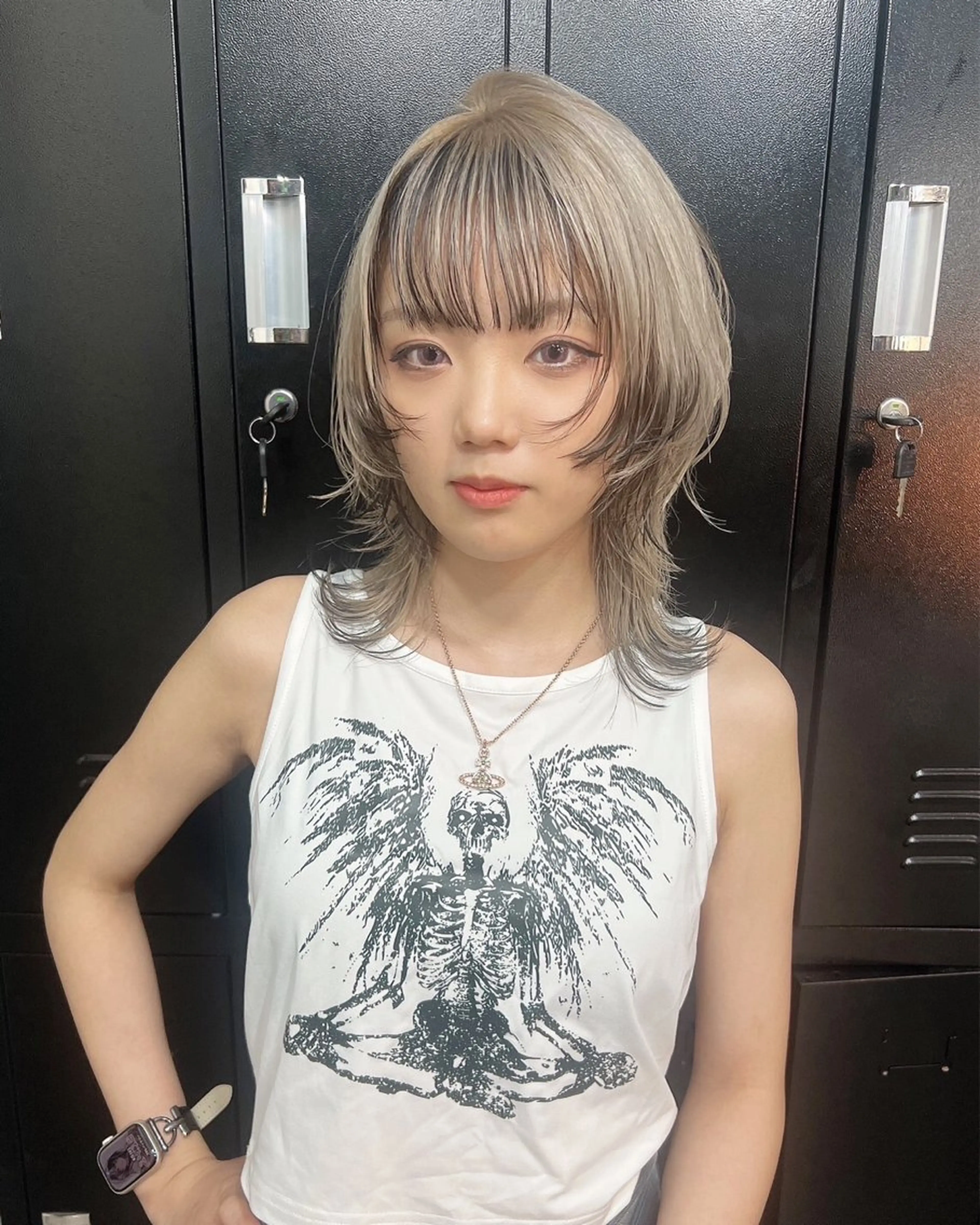 セミロング youres hair 髪質改善トリートメント&ヘッドスパ  新宿三丁目店所属・髪質改善/艶髪 韓国レイヤー/えすたのヘアスタイル