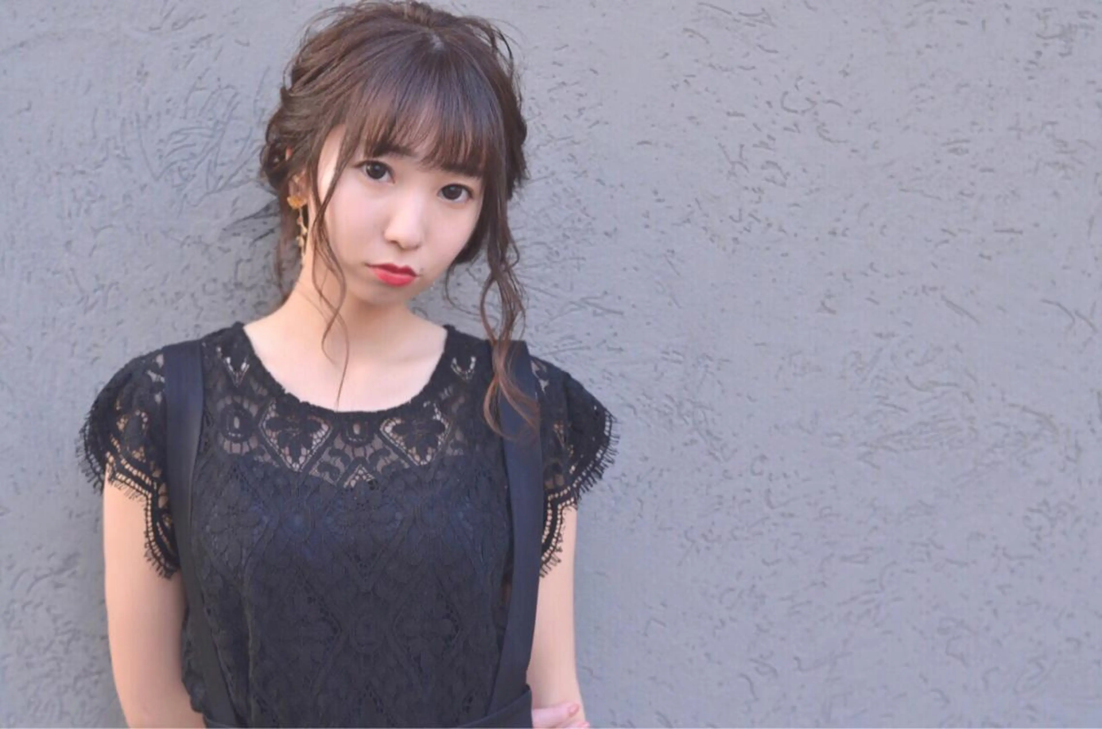 ミディアム カラー ヘアアレンジ おくれ毛 autre所属・大久保 ひでなりのヘアスタイル