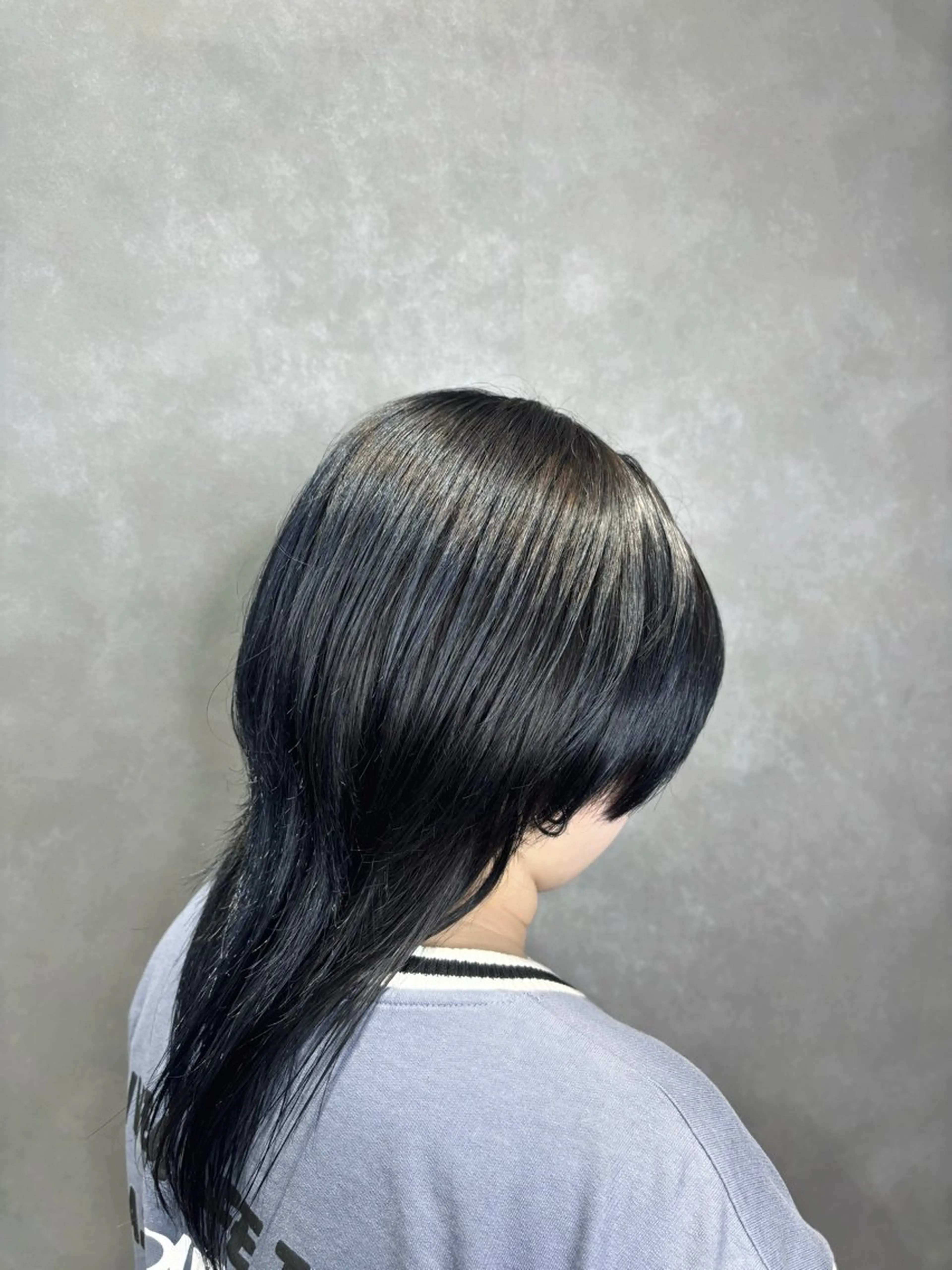 カラー ブルーカラー ネイビーカラー チサト🍨/仙台 /縮毛矯正🫧カラーのヘアスタイル