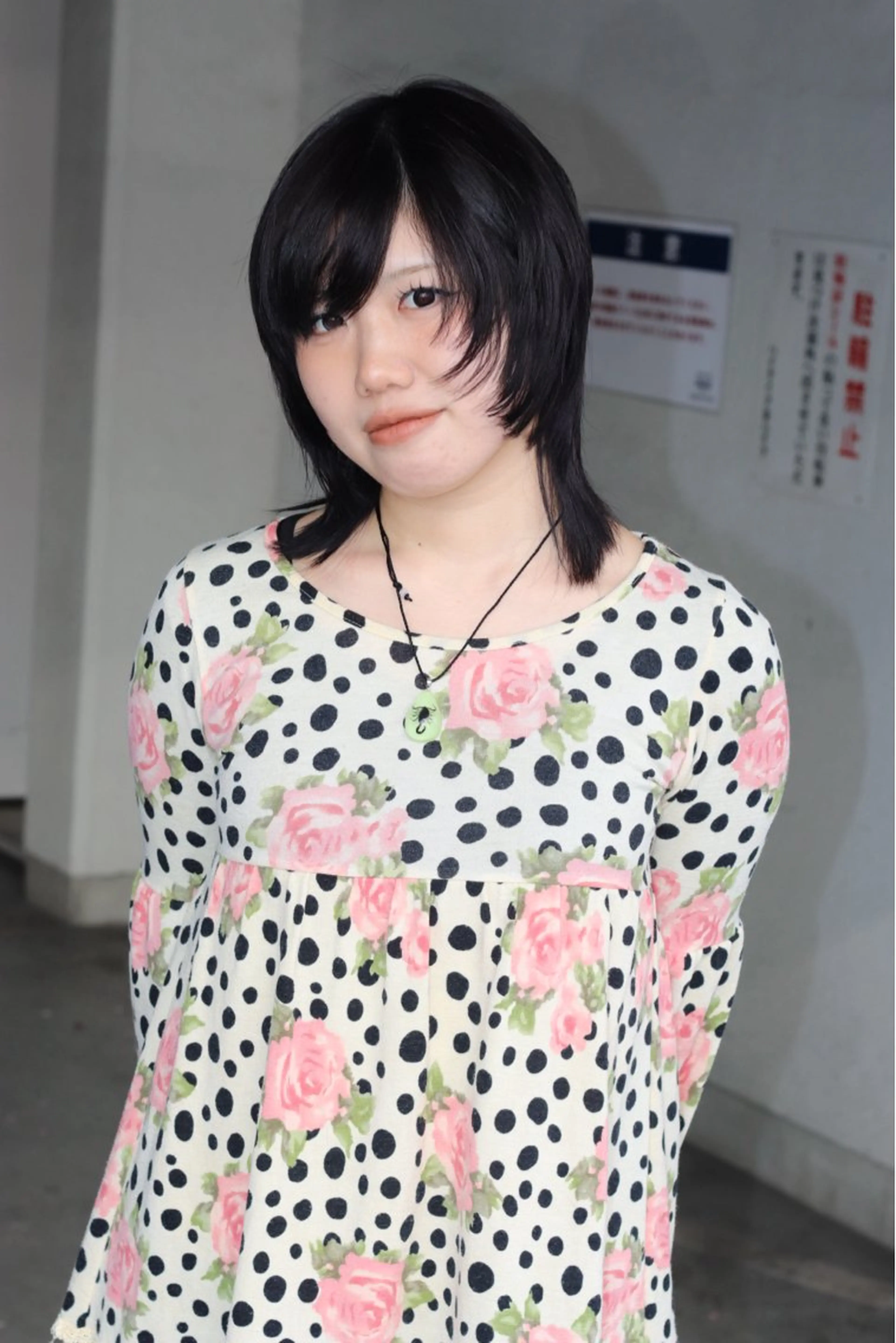 ミディアム カラー ミディアムレイヤー レイヤーカット ウルフカット ウルフレイヤー カット ヘアカラー Joh/メンズカット /ブリーチ/レイヤーのヘアスタイル