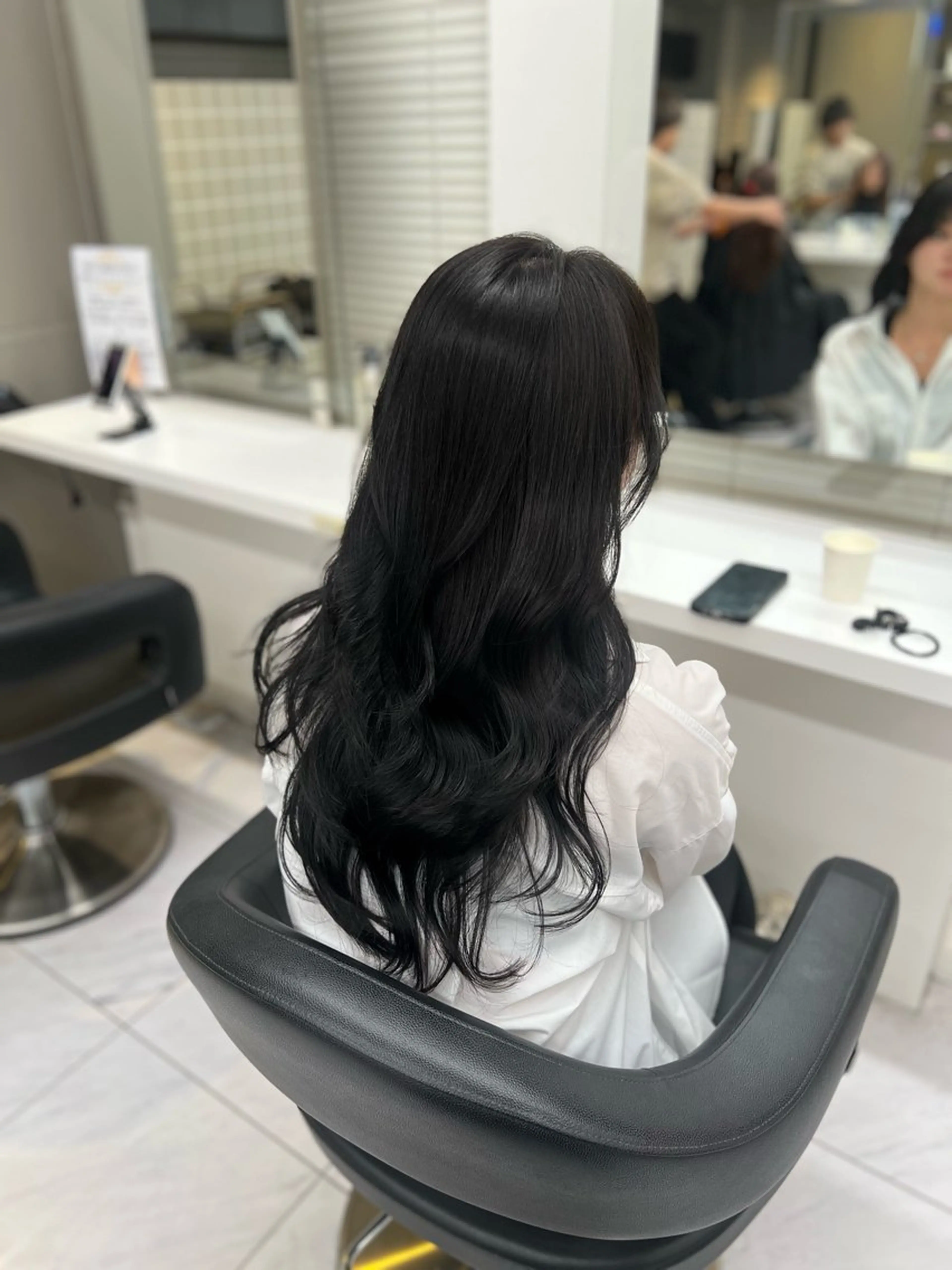 ロング カラー ヘアアレンジ カット ヘアカラー トリートメント ヘッドスパ ヘアセット 透明感×韓流ハイ トーン🫧RYUTAのヘアスタイル