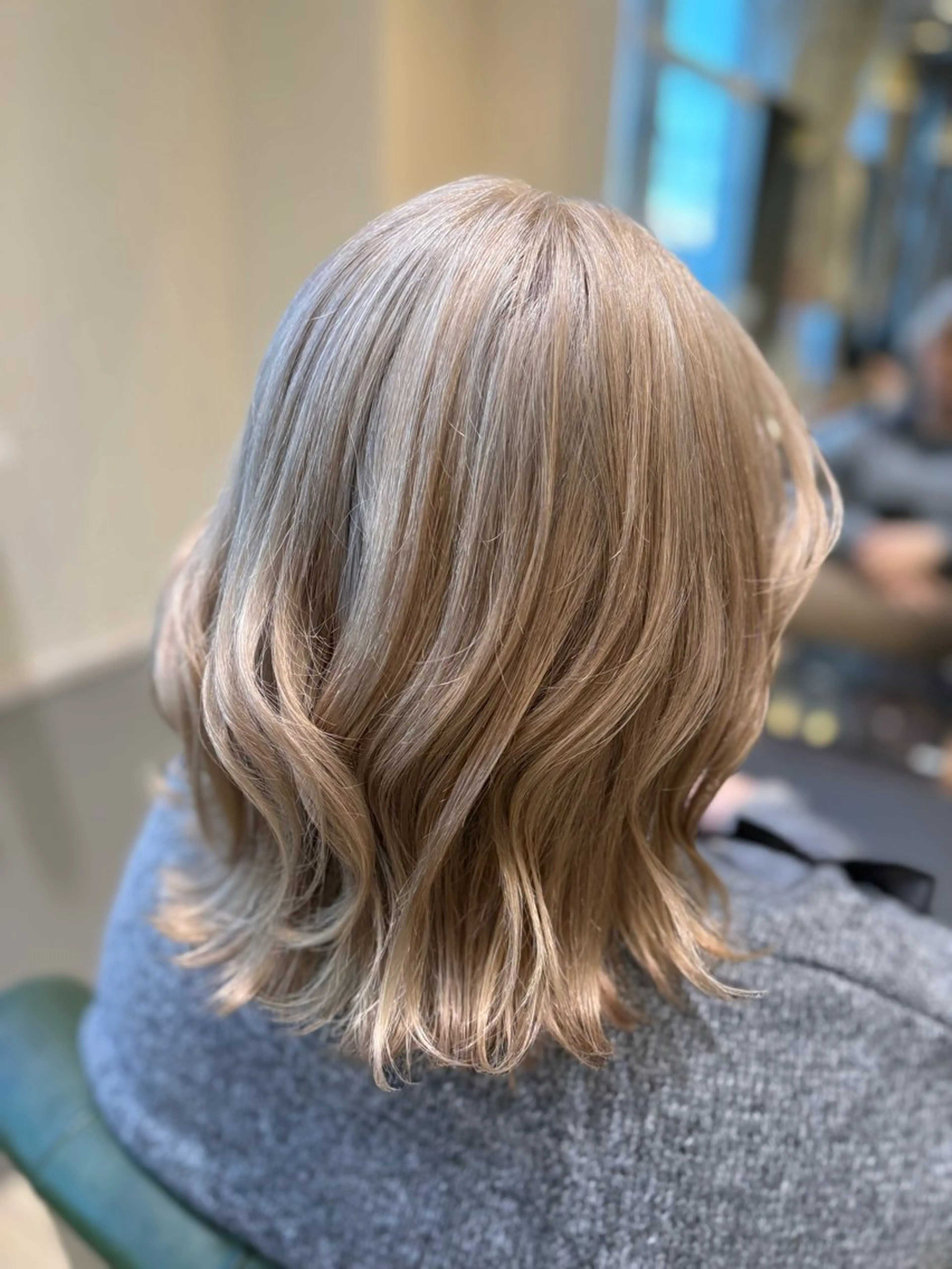 ミディアム ヘアカラー Laffin. 喜永のヘアスタイル