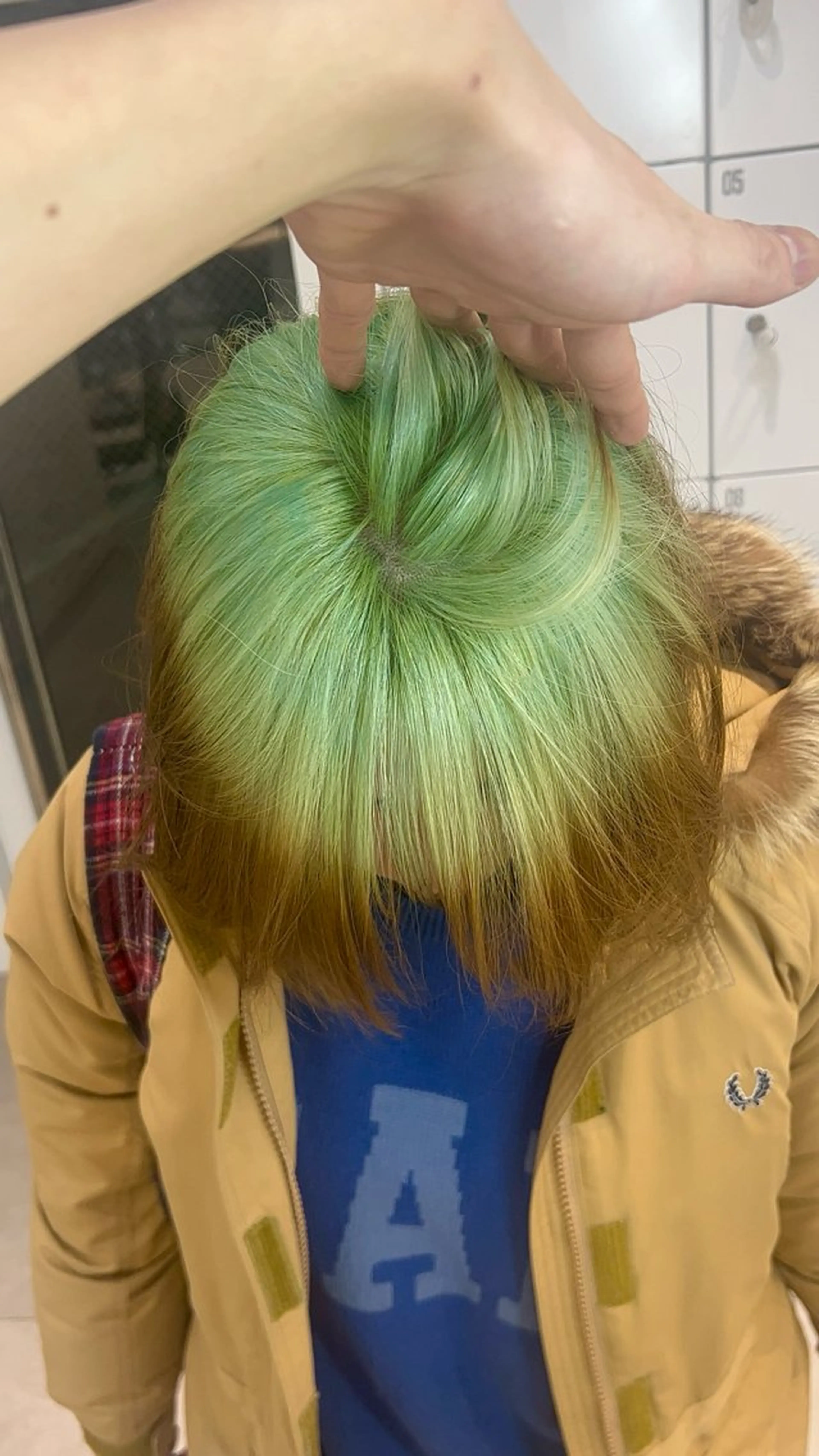 ミディアム カラー ヘアカラー 🫧ミルクティー ブリーチRIKU🫧のヘアスタイル