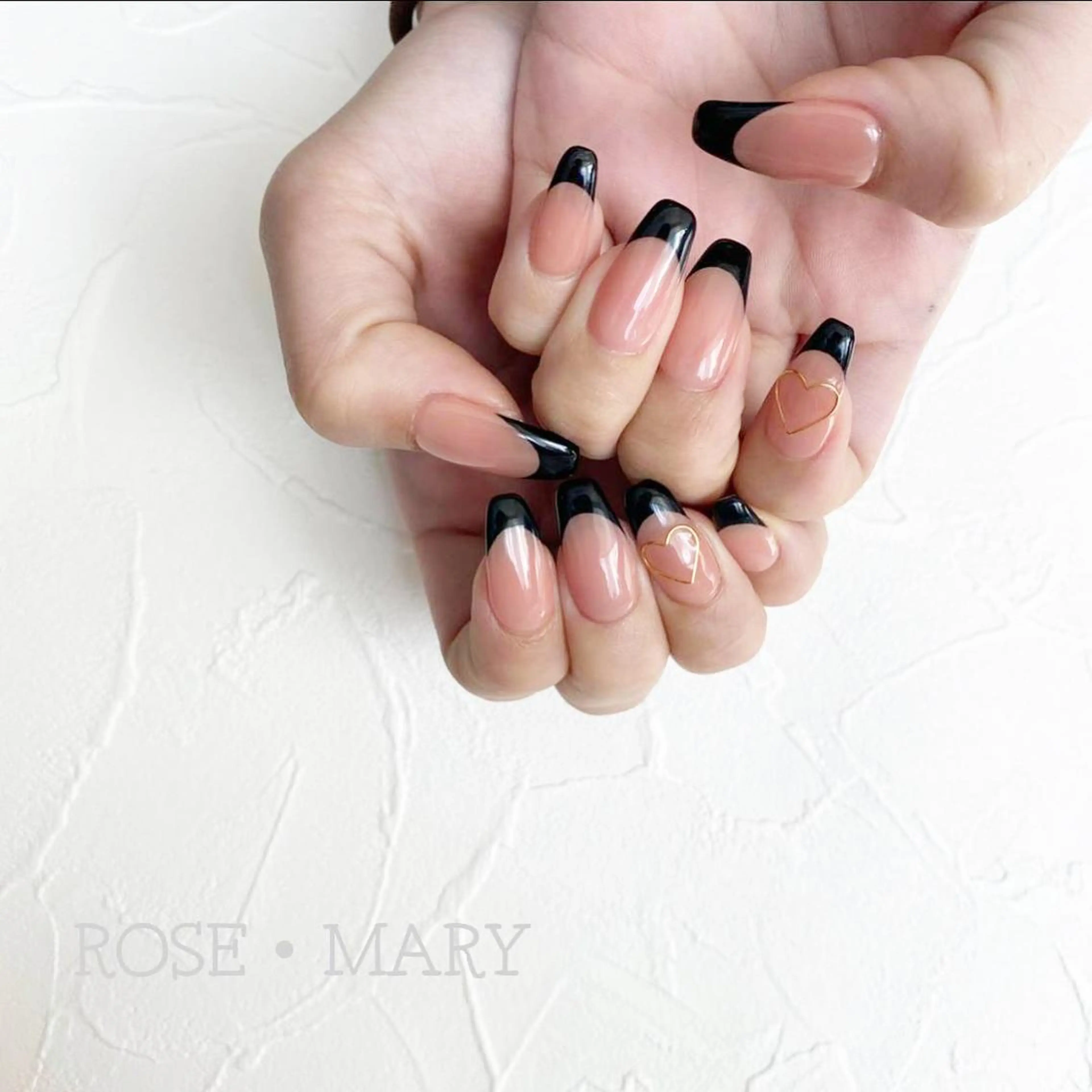 ロング ネイル ハンドネイル ROSE・ MARY 鈴木のネイルデザイン