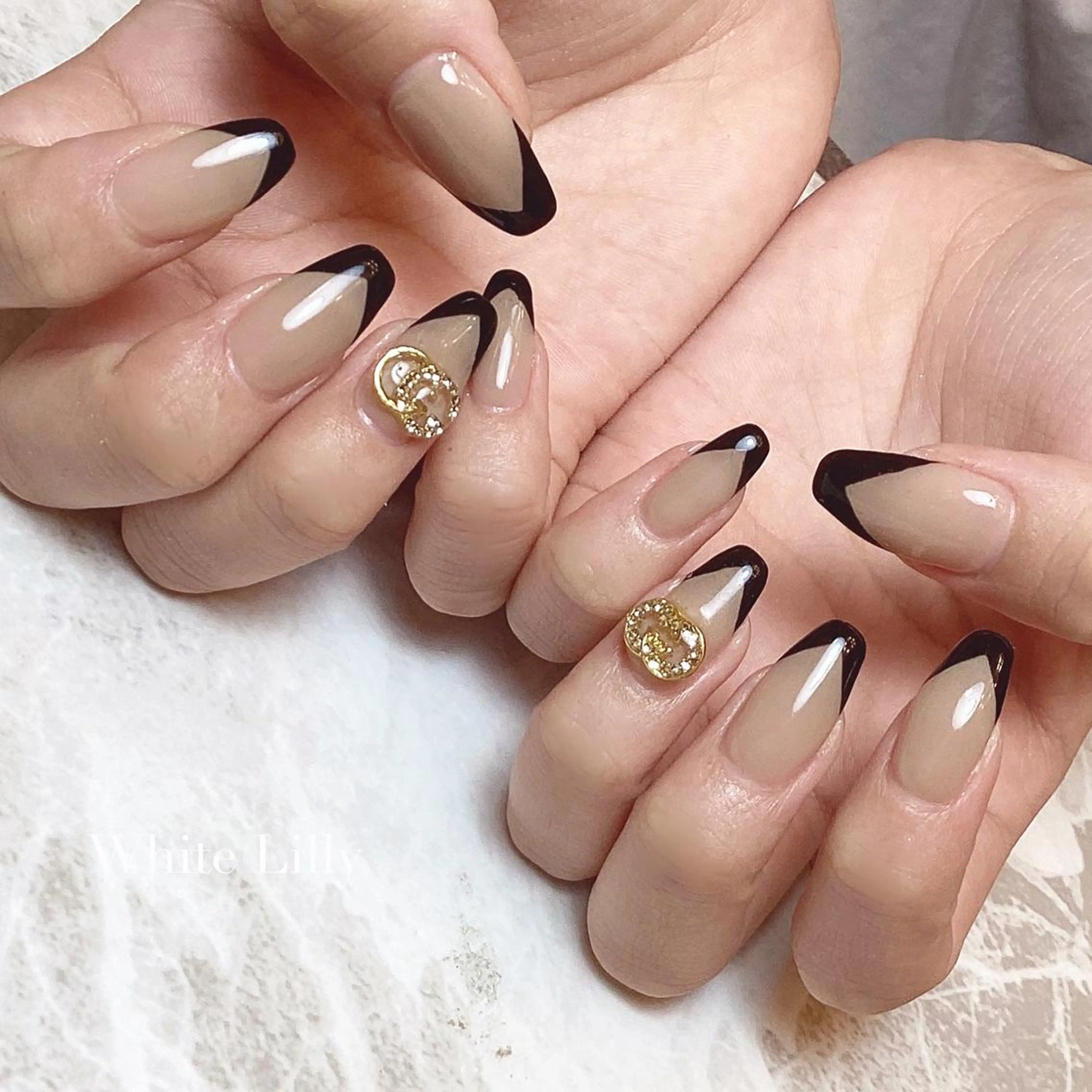 ネイル ハンドネイル White lily所属・牧田 雅世のネイルデザイン