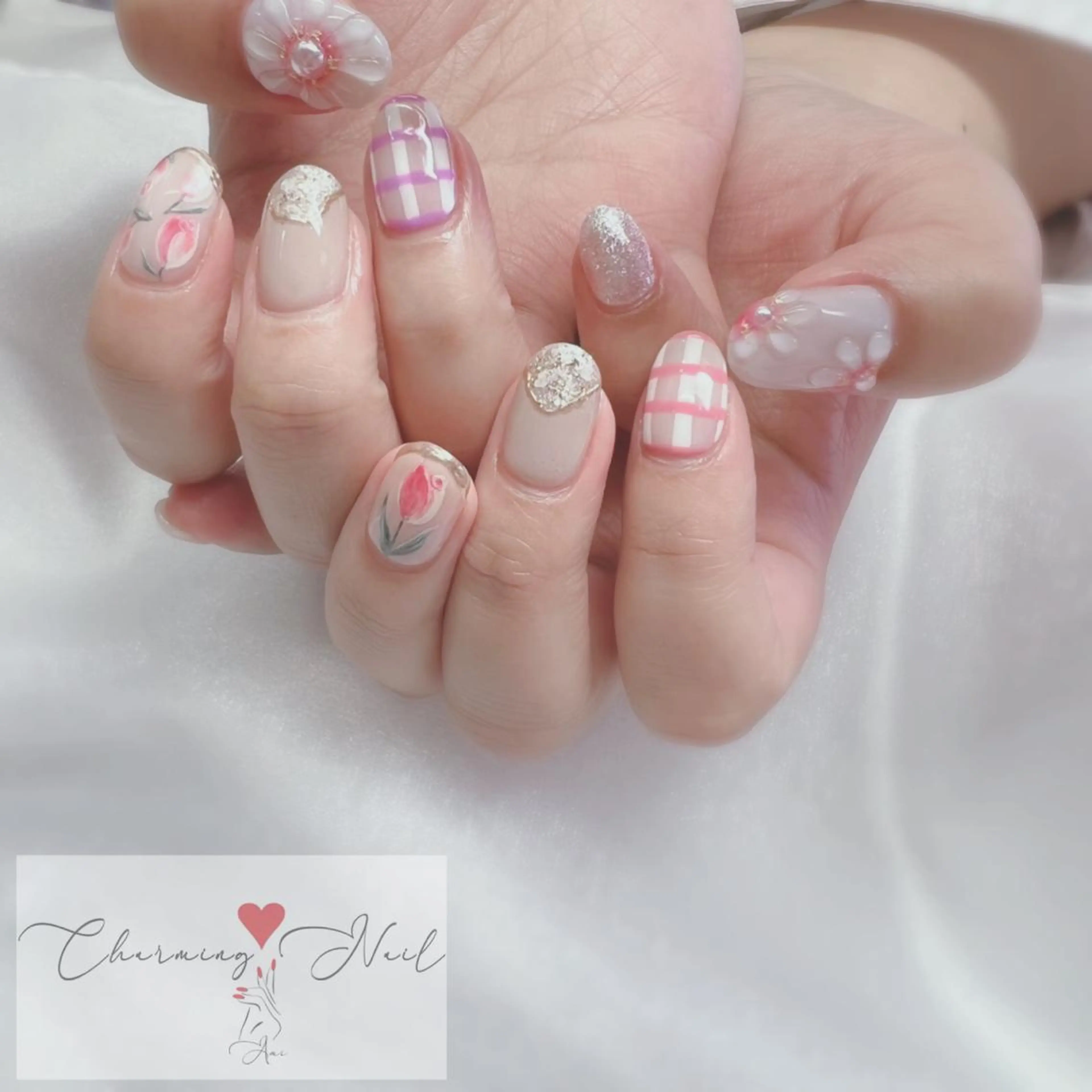 ネイル フラワーネイル キラキラネイル ミラーネイル 持ち込み ぷっくりネイル Charming❤️Nail所属・Nailist Amiのその他イメージ