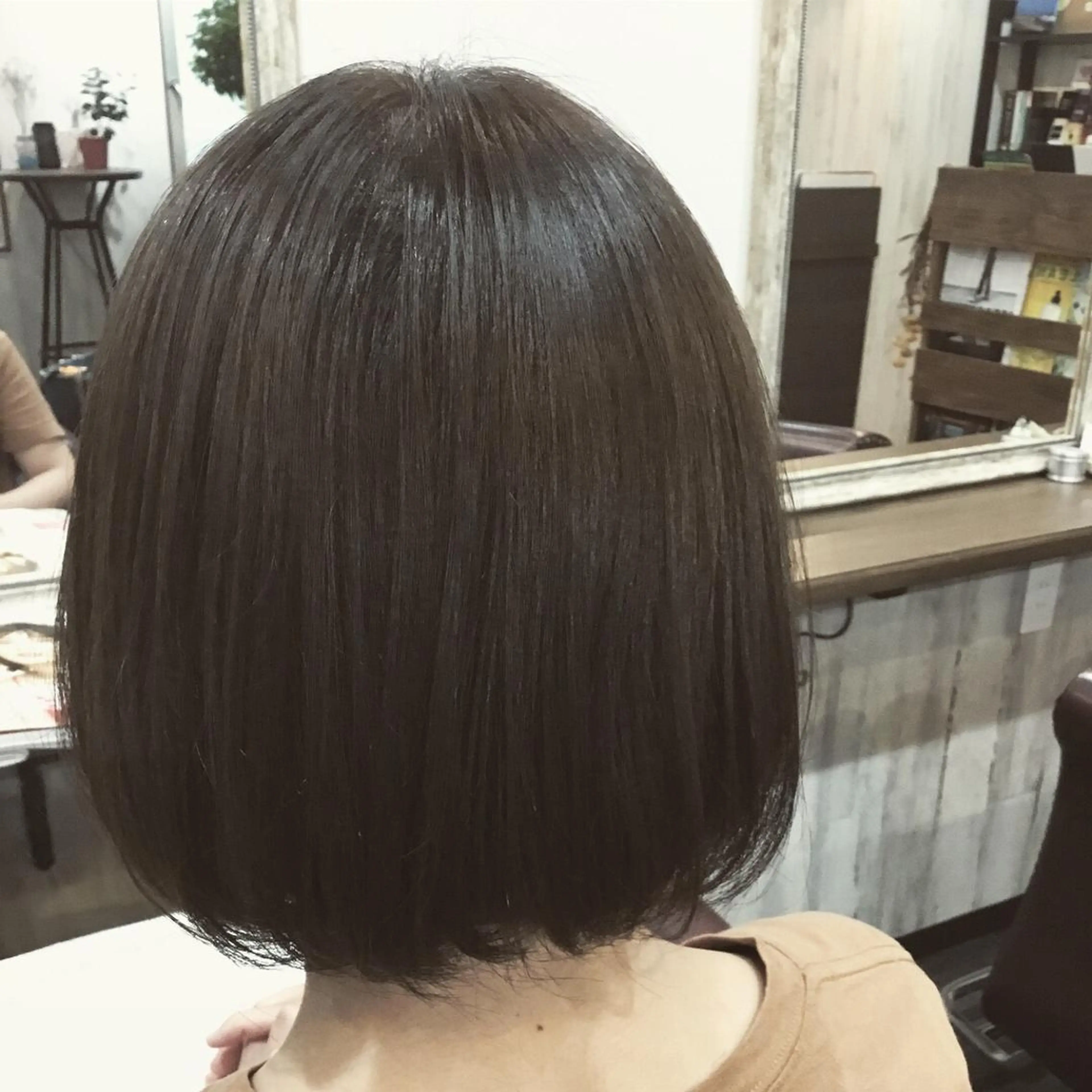 ミディアム カラー パーマ 金崎 新吾のヘアスタイル