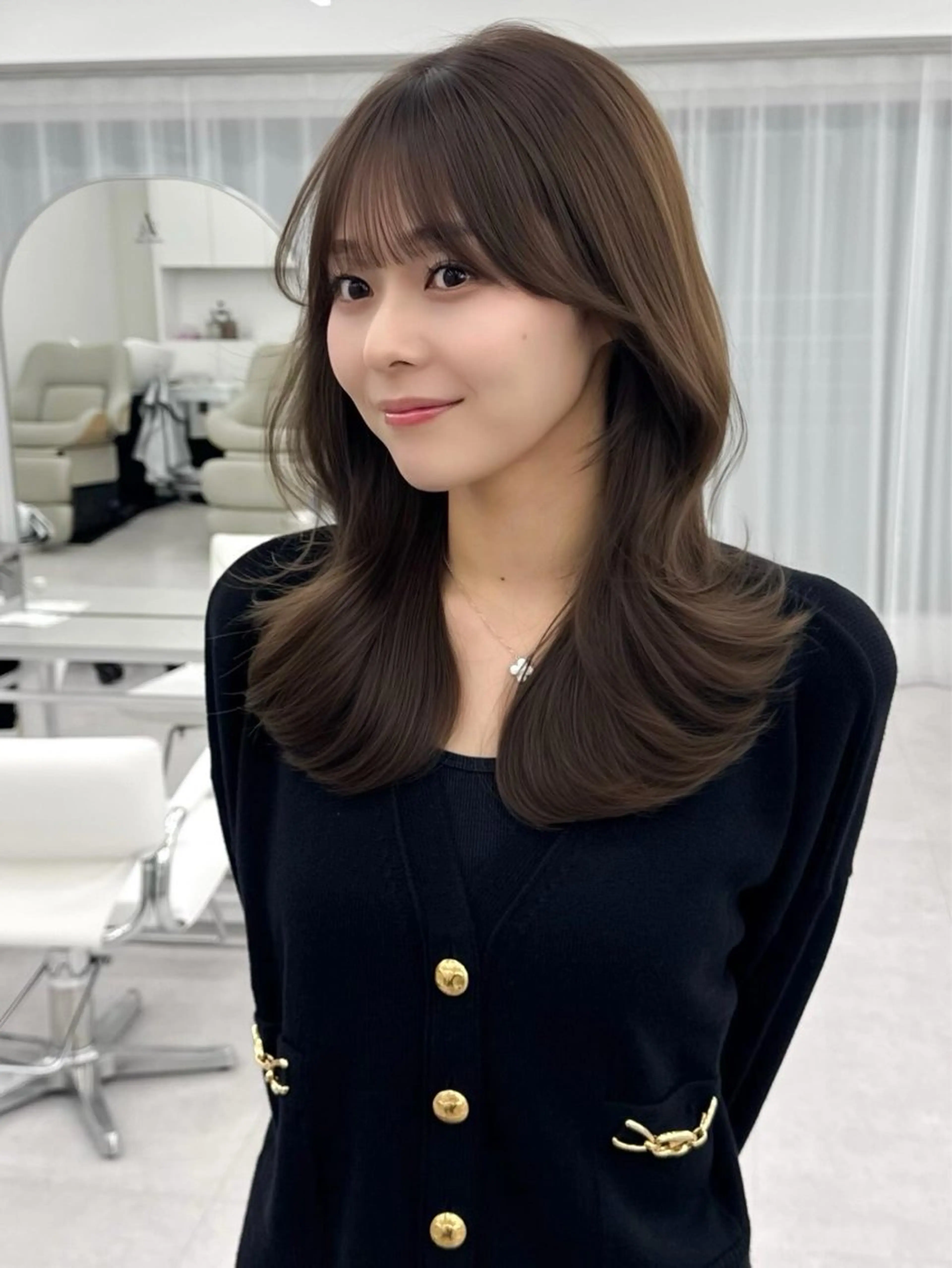 ミディアム カラー ヘアアレンジ カット ヘアカラー トリートメント 最小顔周り&レイヤー 特化/池袋/kokiのヘアスタイル