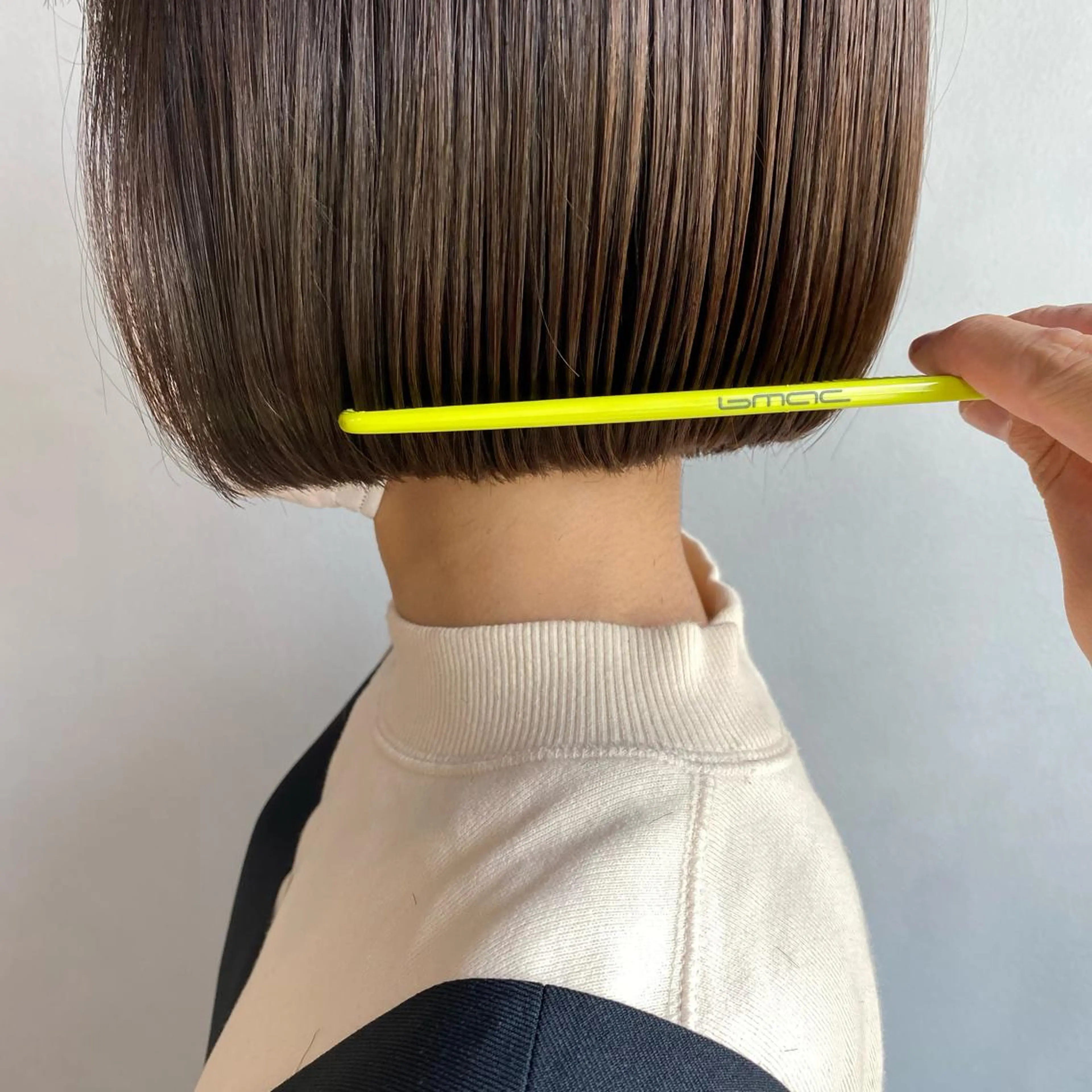 ショート ボブ カット 🪐SOURCE 塚口　シマブクロ🪐のヘアスタイル