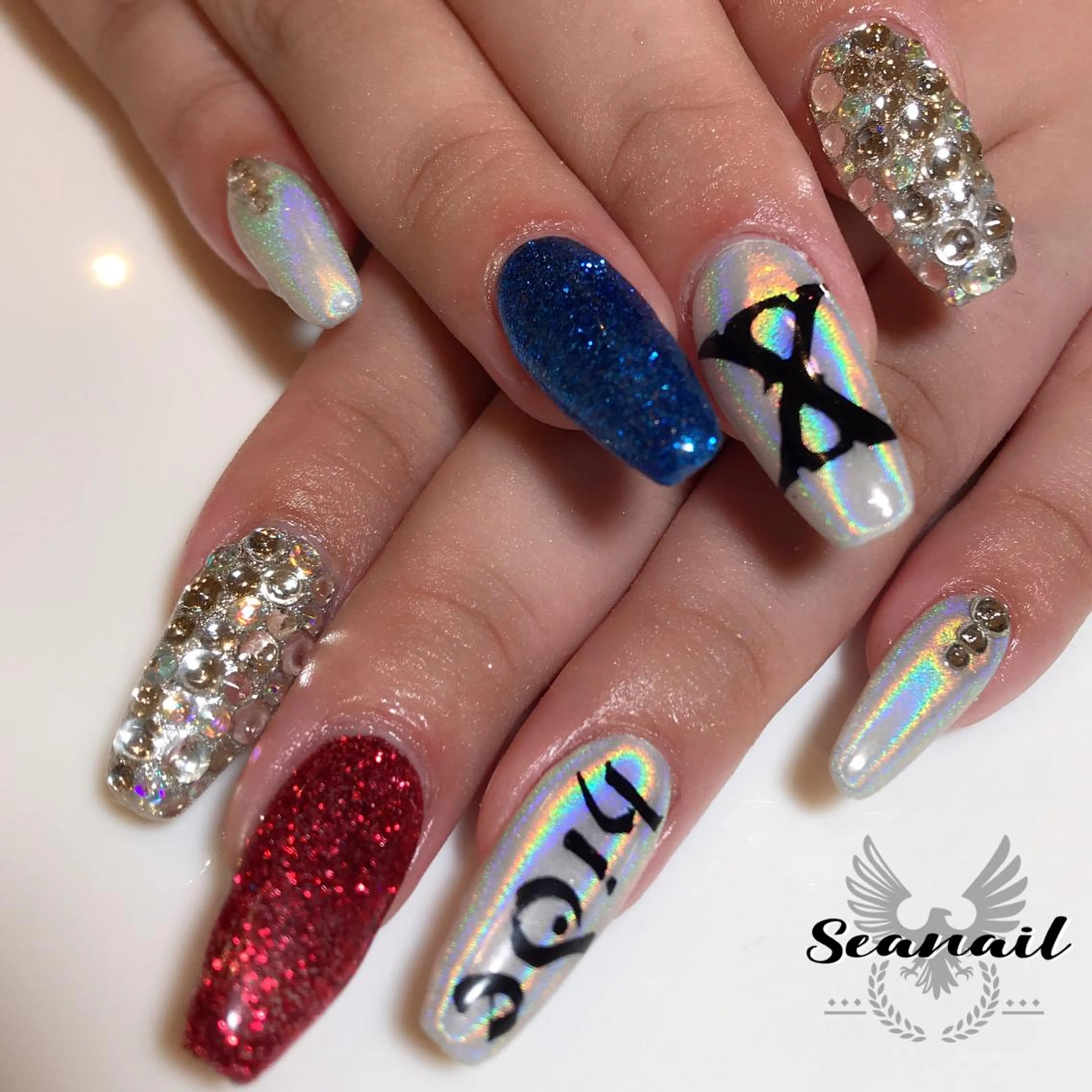 ネイル 小尾 栞のネイルデザイン